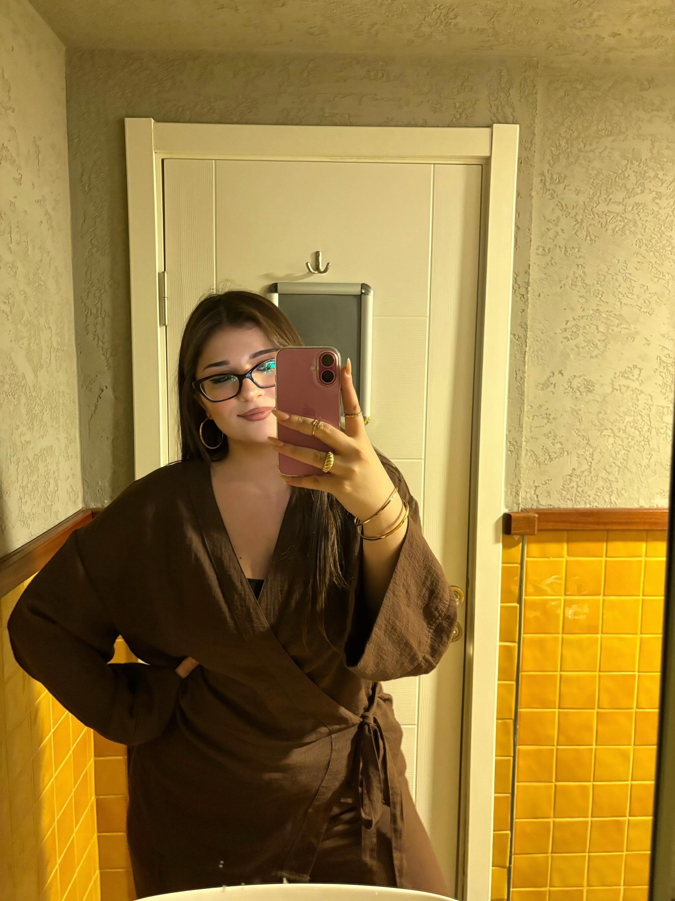 @iremgunverr