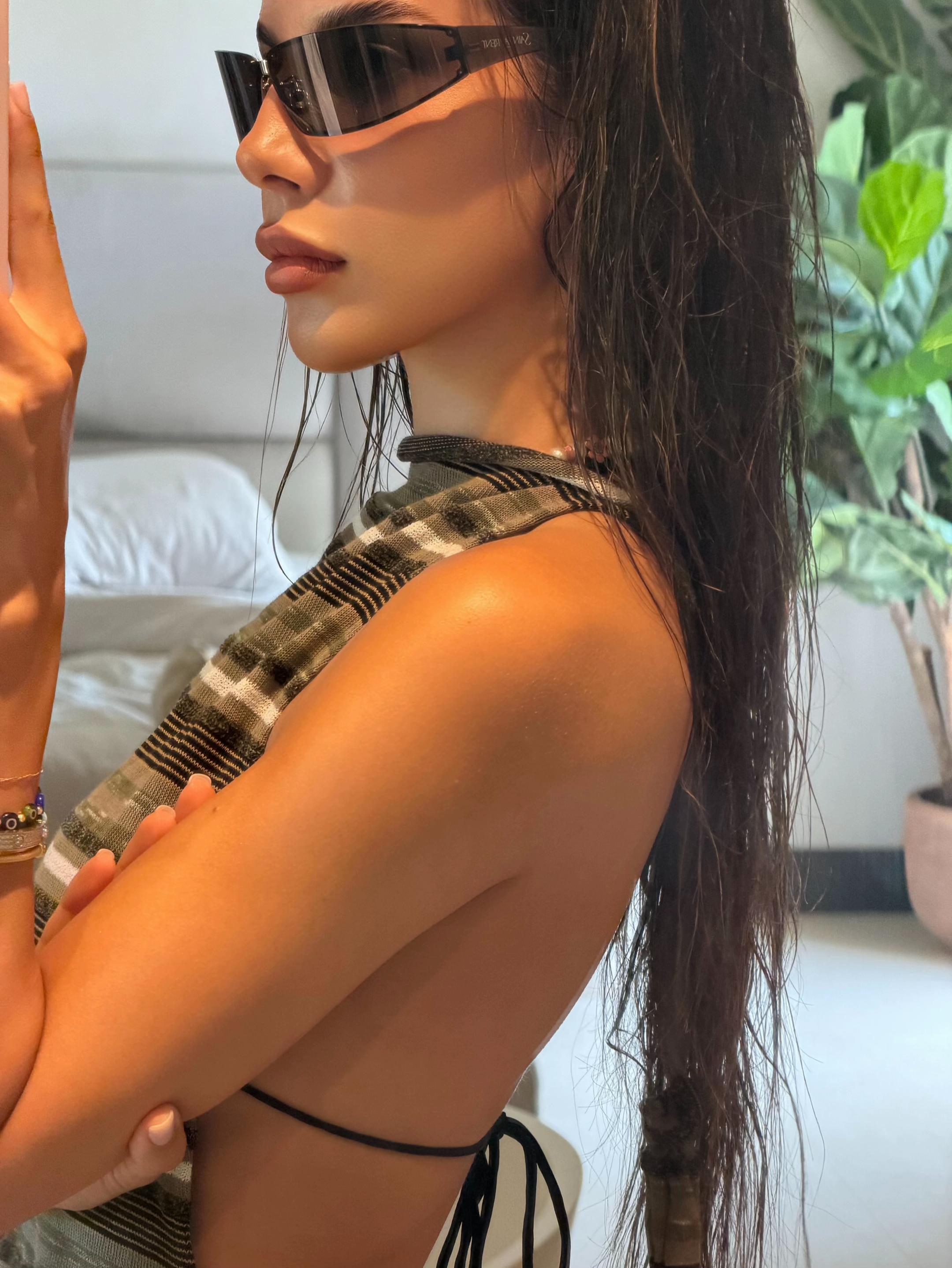 @Ayoush