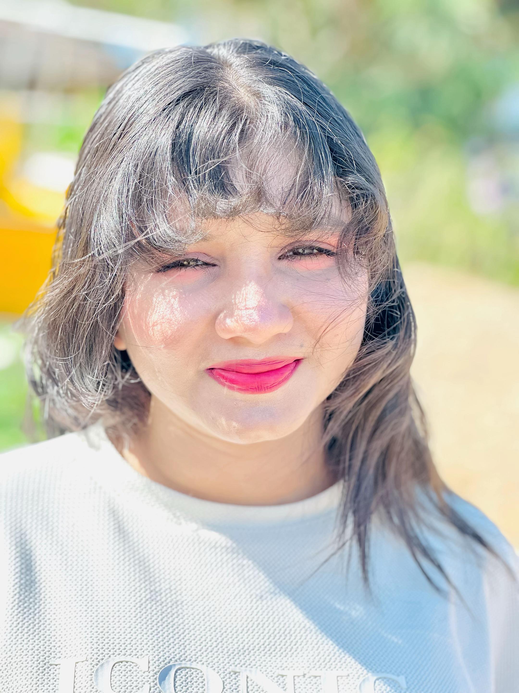 @Hansini Kodithuwakku (Olie)
