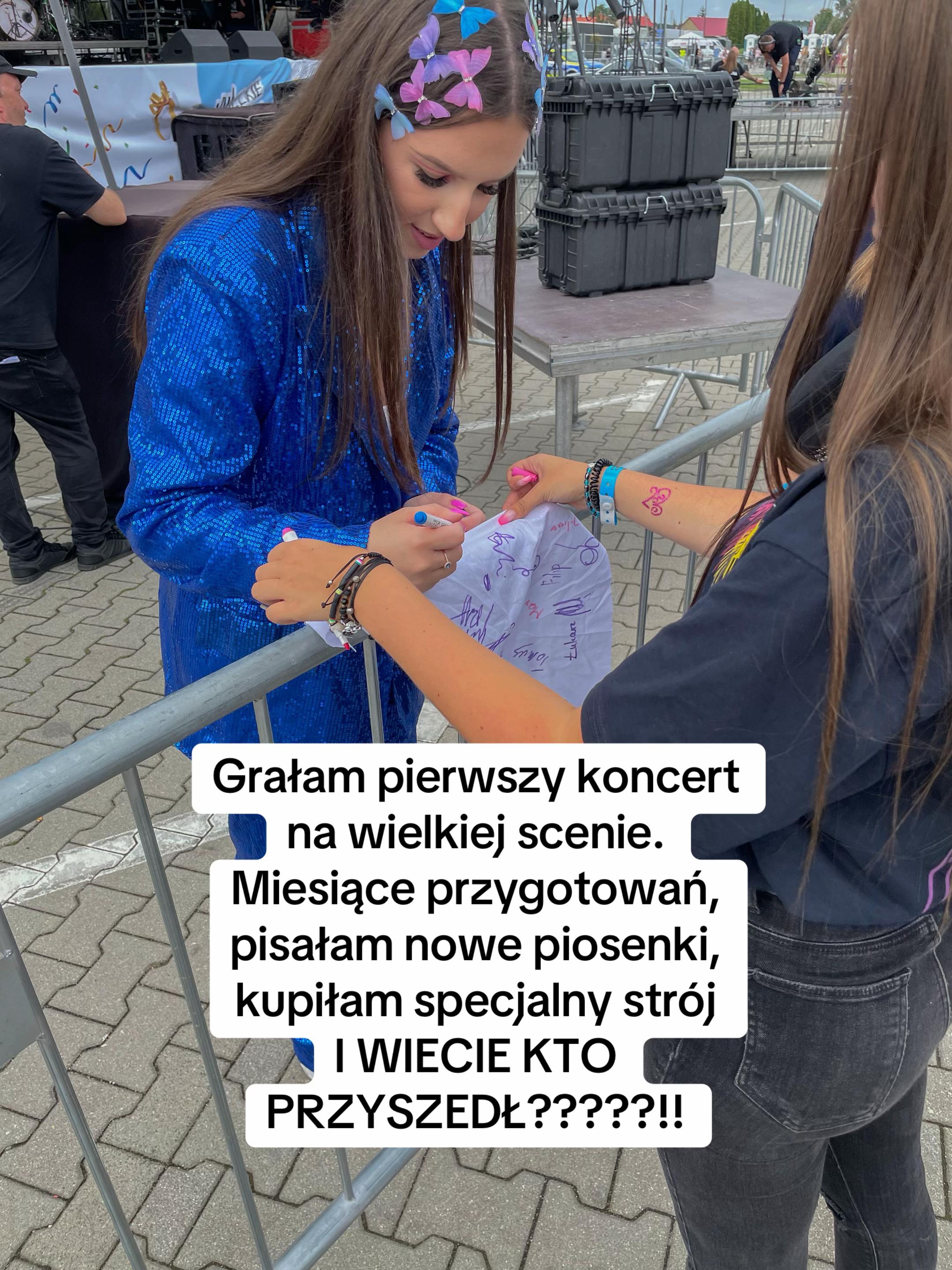 @🌸IG _juliasitko 🎵