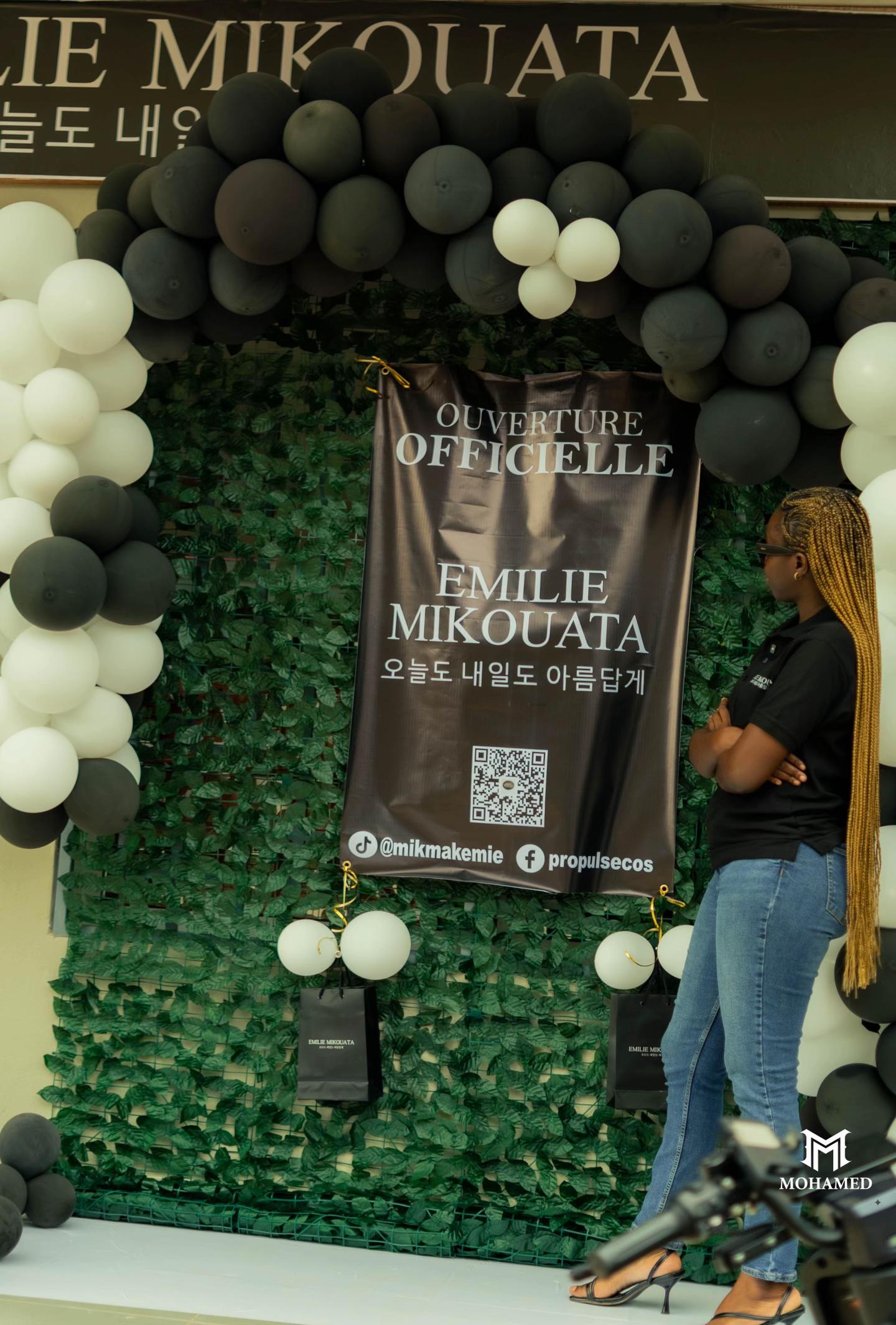 @ÉMILIE MIKOUATA 🦋🇬🇦🇰🇷