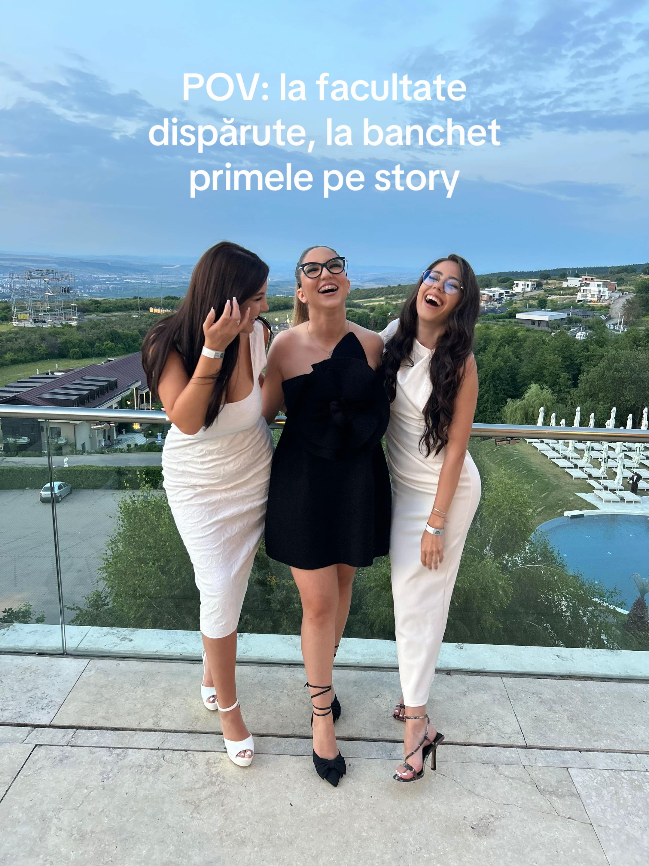 @rebeee