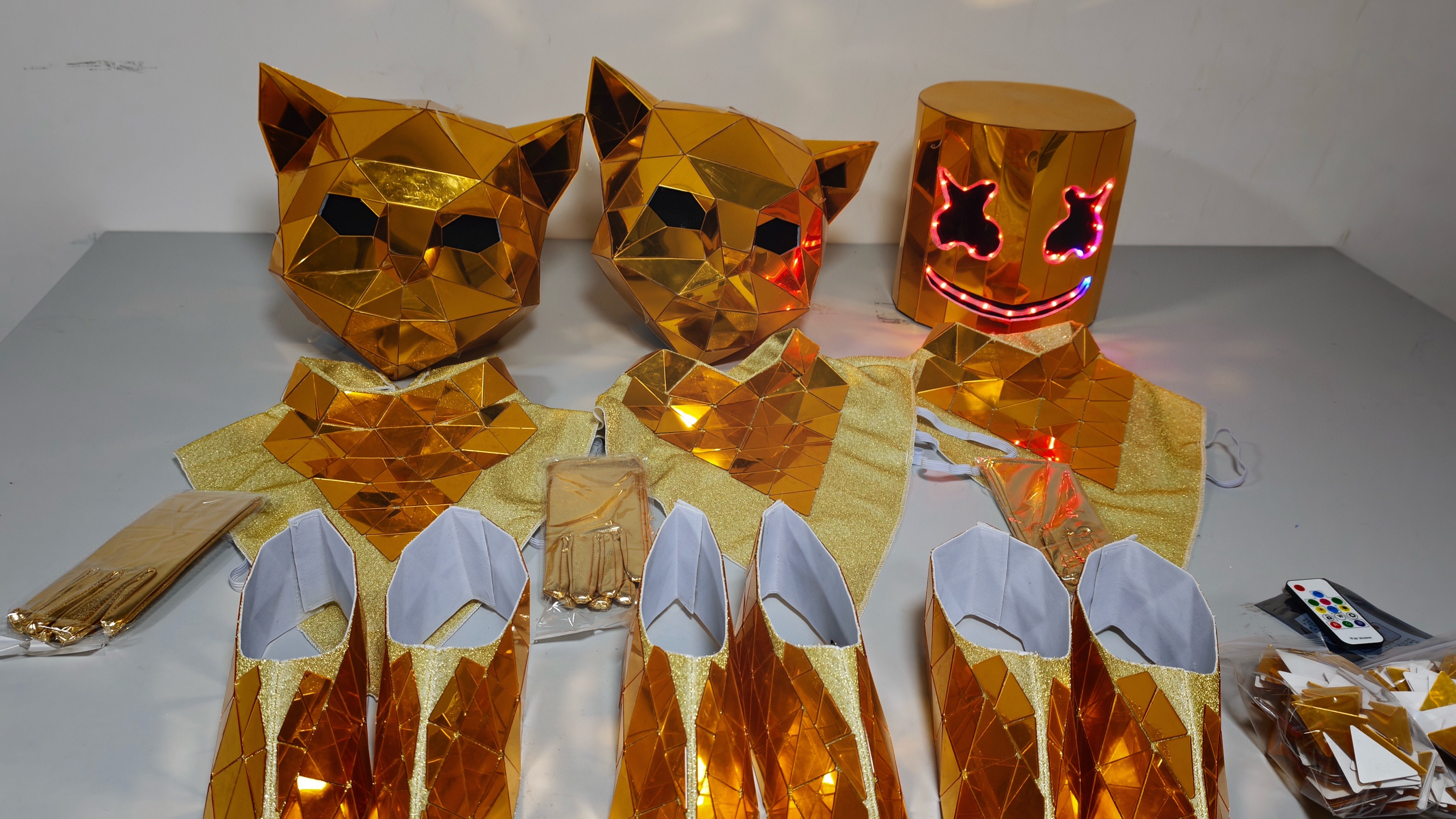 @vsledmirrorcostumes