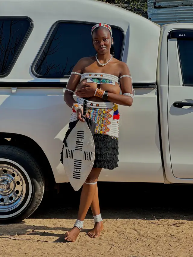 @Portia Shlang'esimnyama.🇸🇿