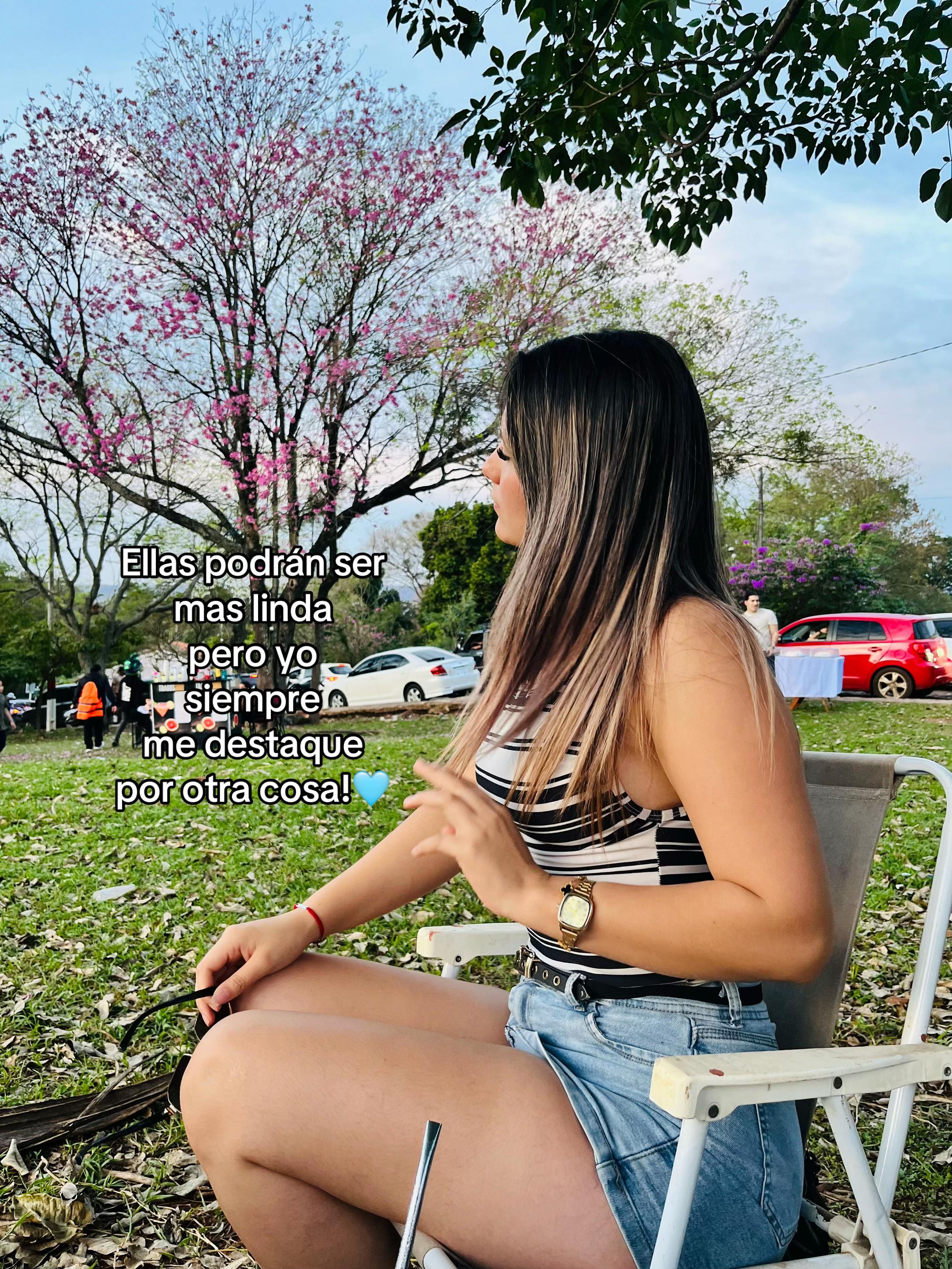 @𝓔𝓼𝓽𝓮𝓯𝓲.🦋
