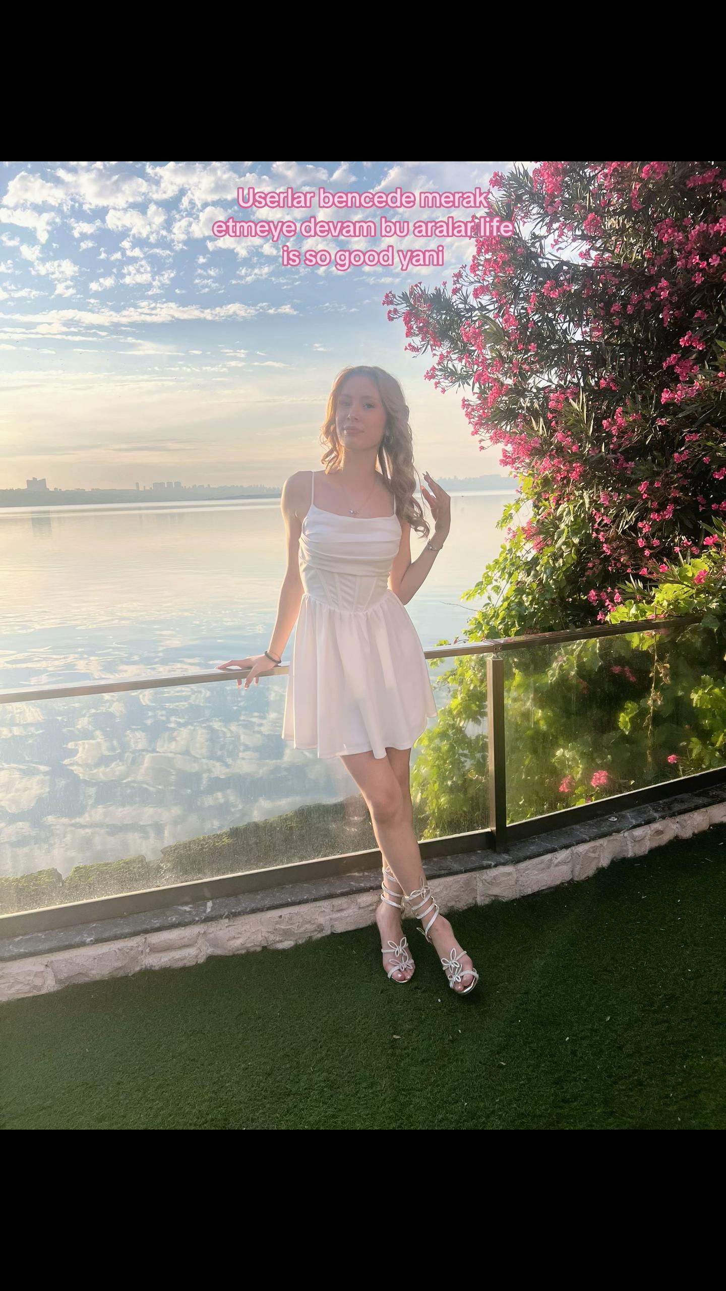 @Eboşş
