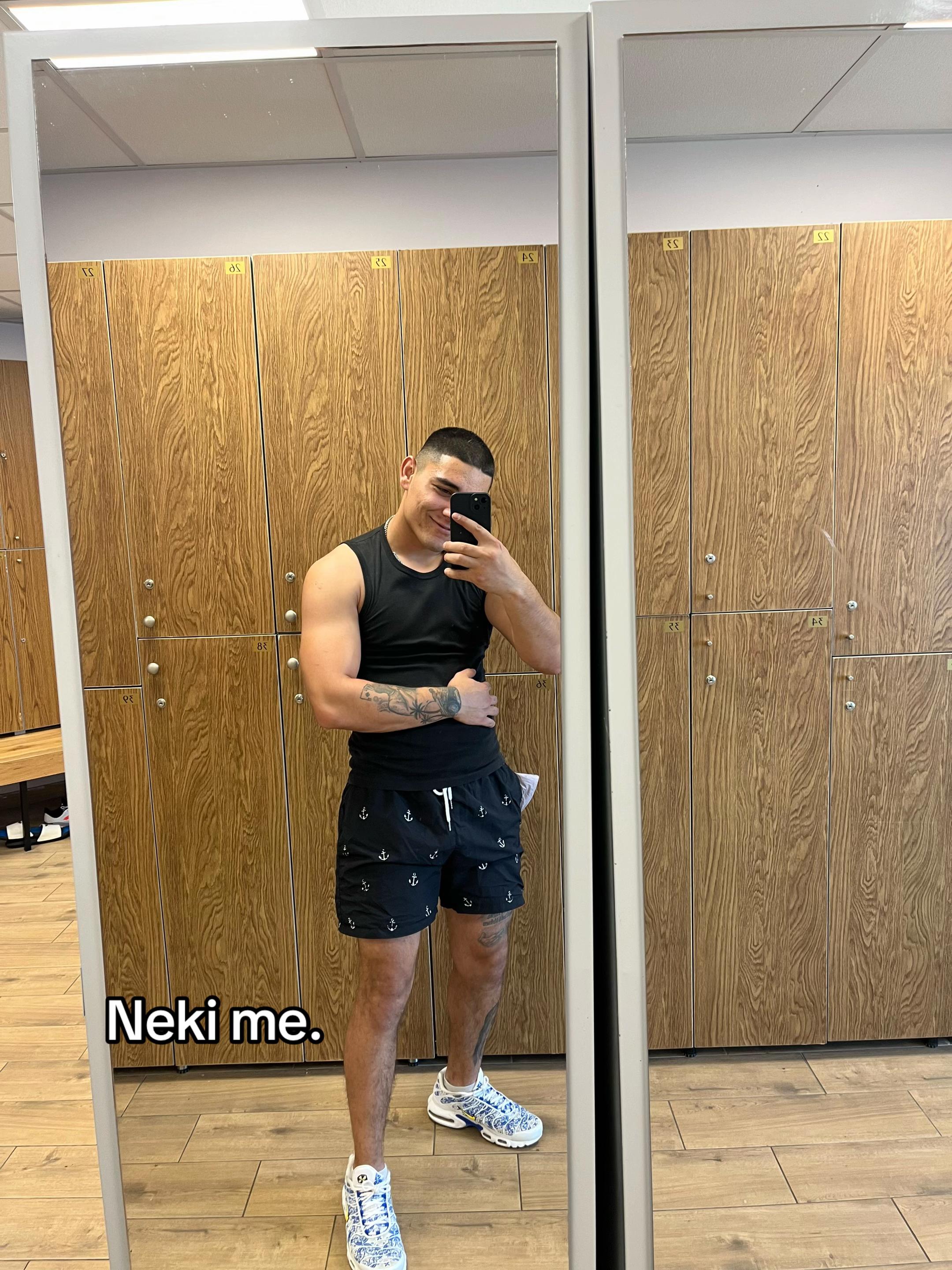 @⚡️