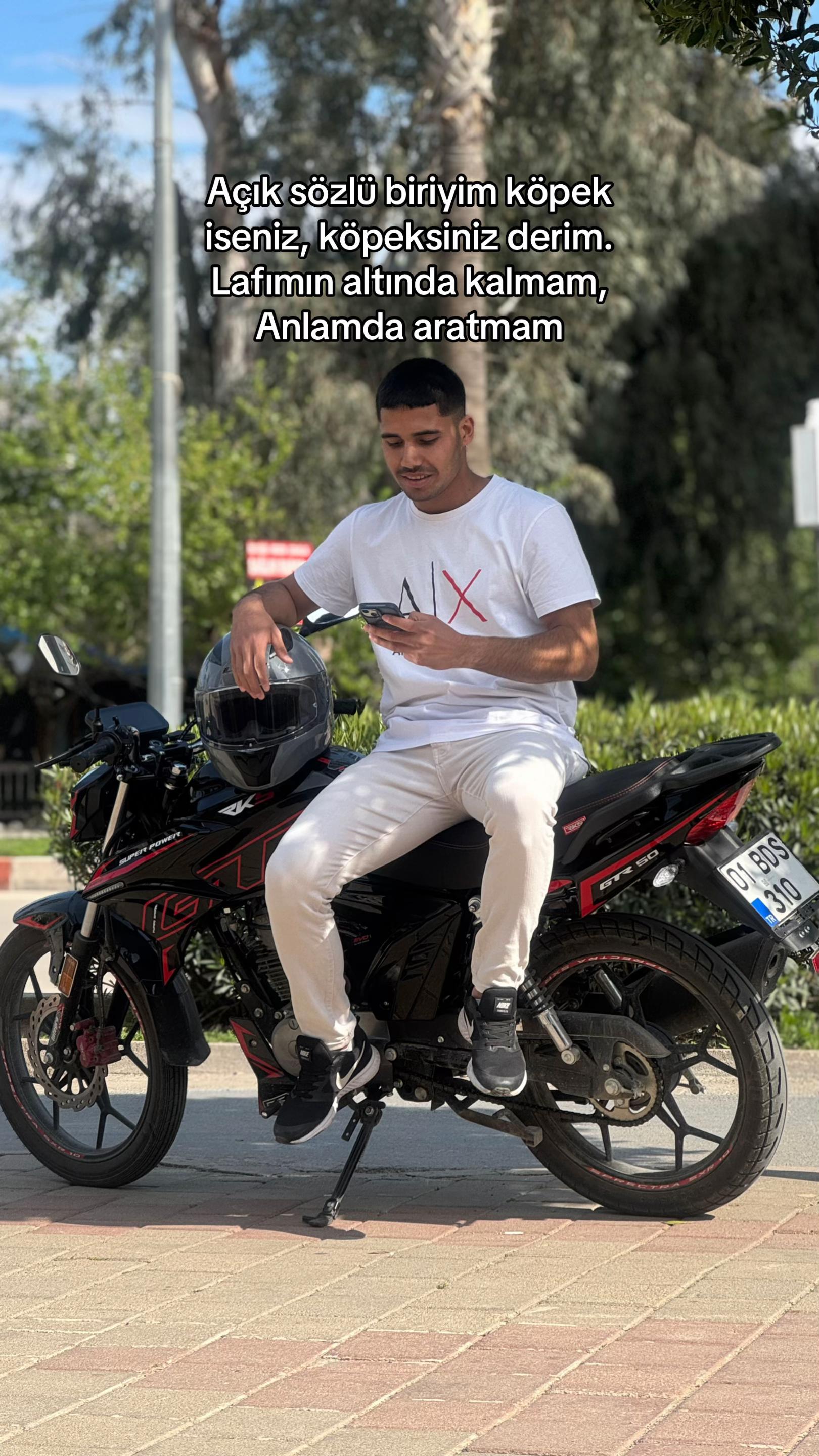 @Batuhan &Ouml;zt&uuml;rk