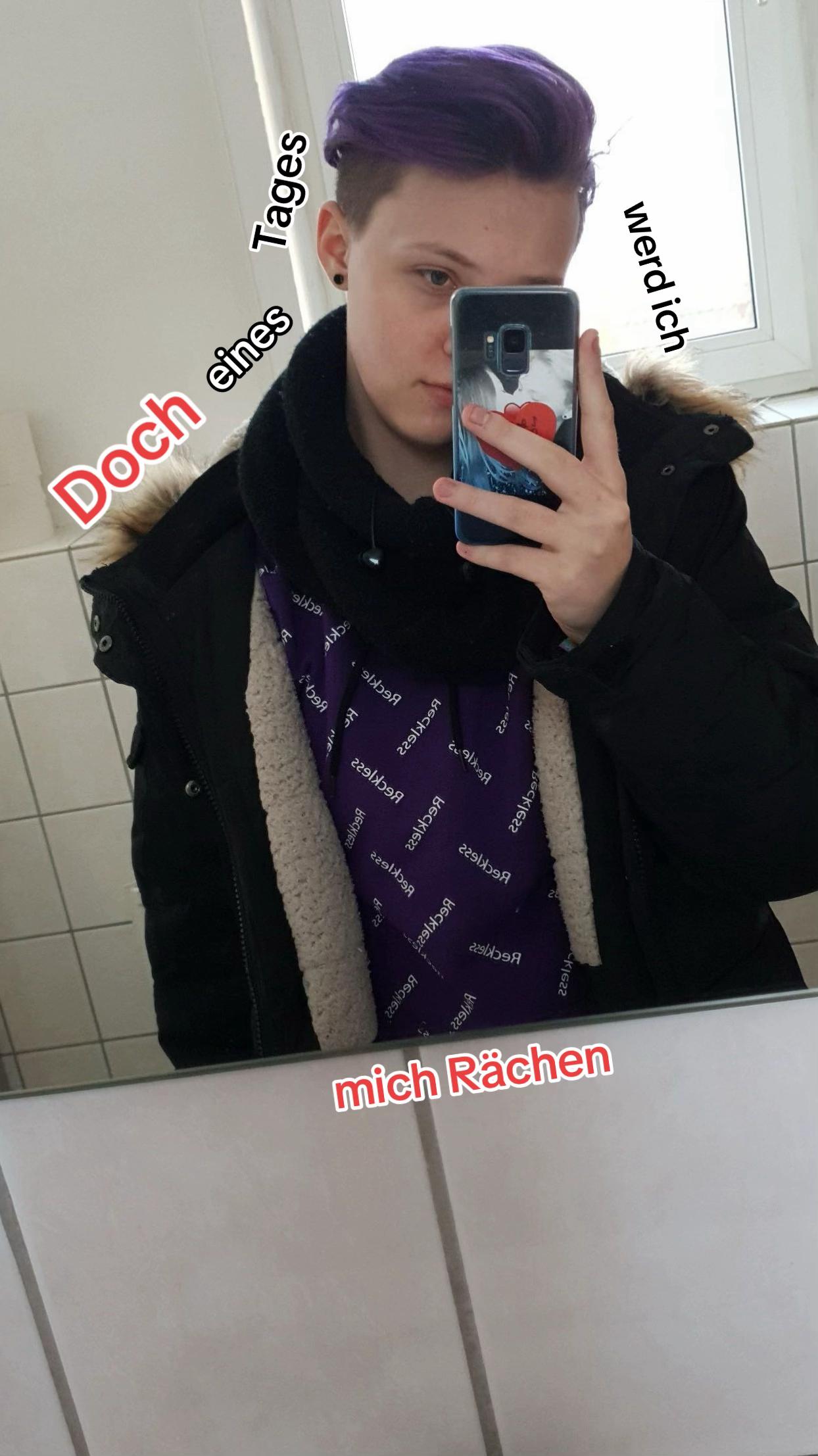 @LouisDerTypische.
