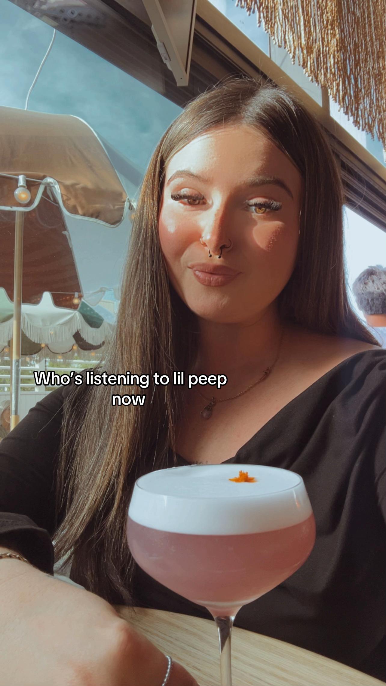 @Desjkate2