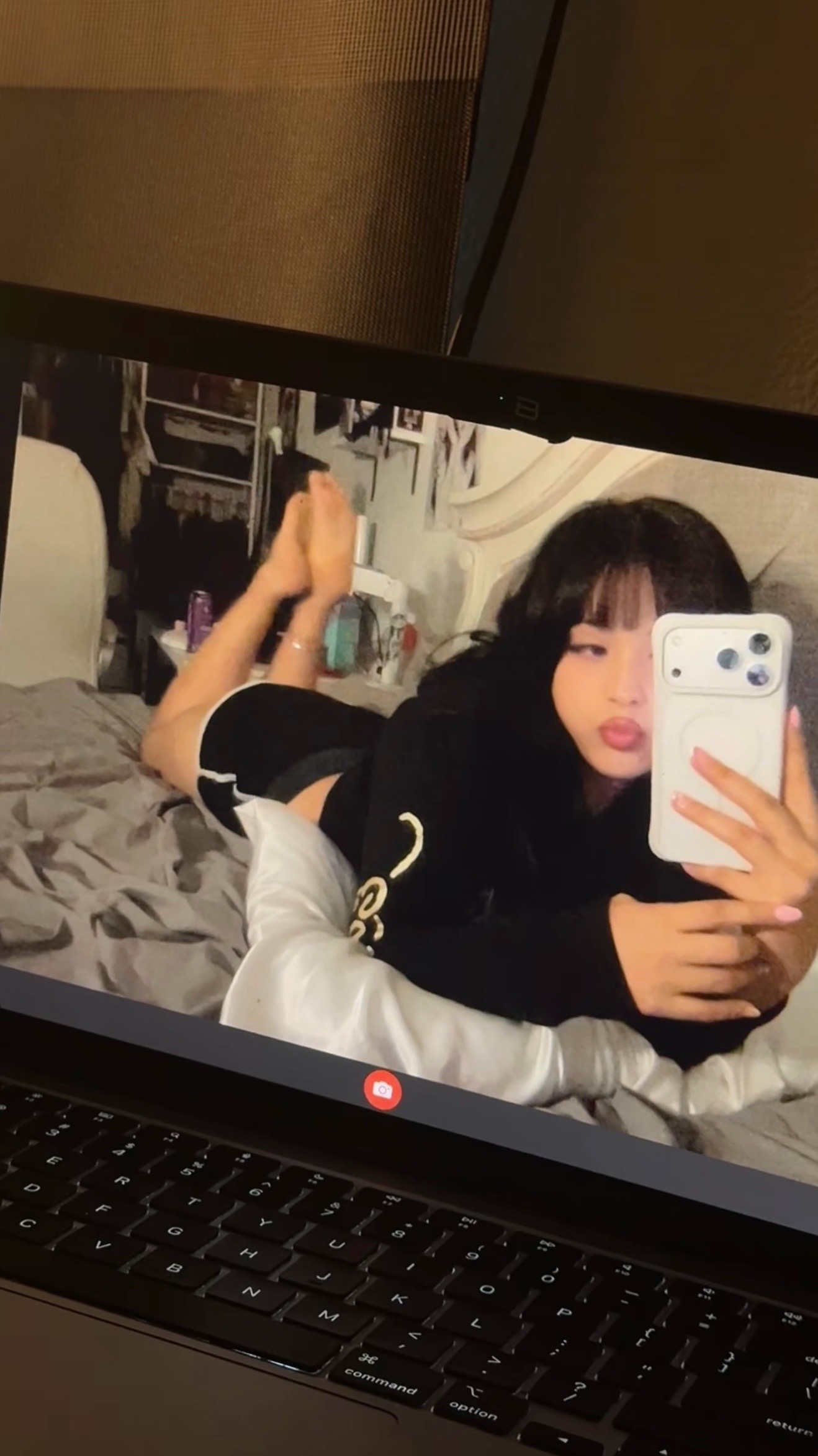 @iv