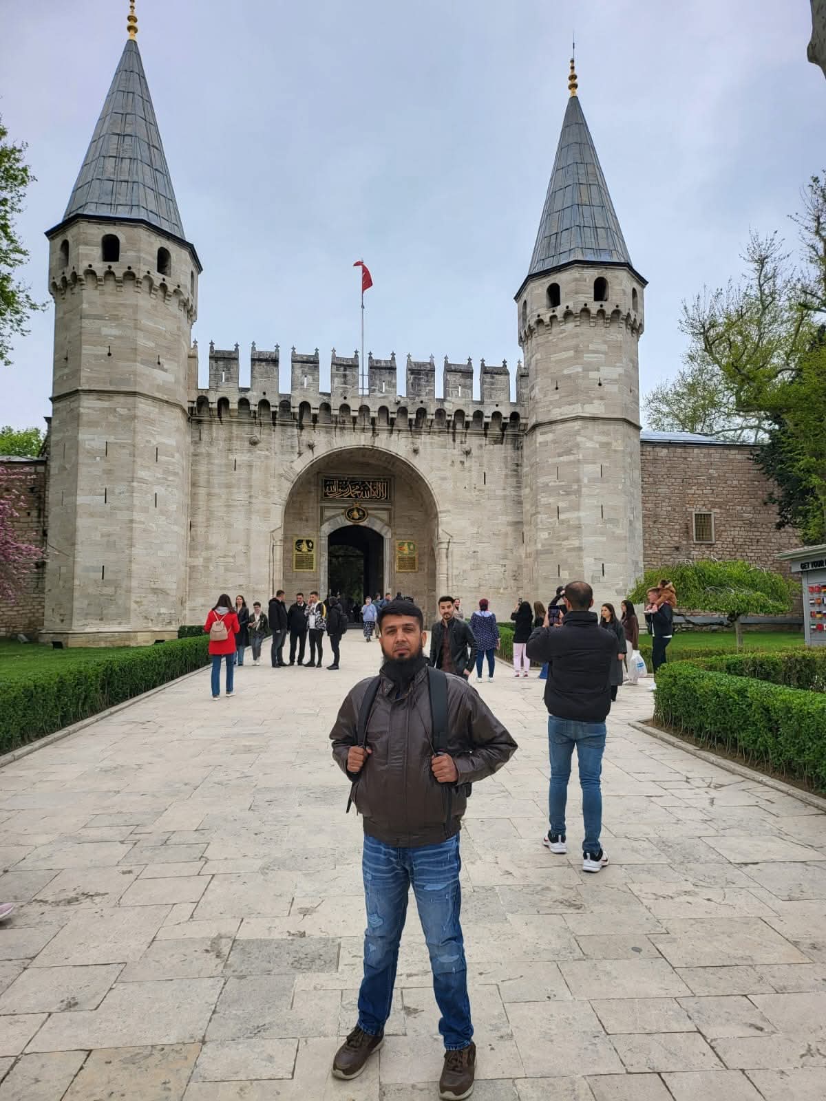 @Imran Realtor & Traveller