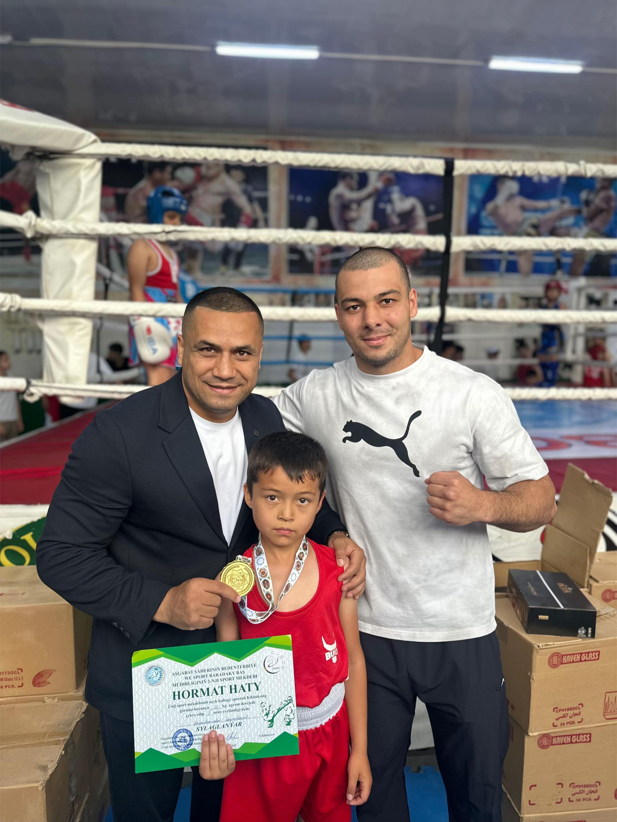 @WAKO BUZMEIN KICKBOXING CLUB