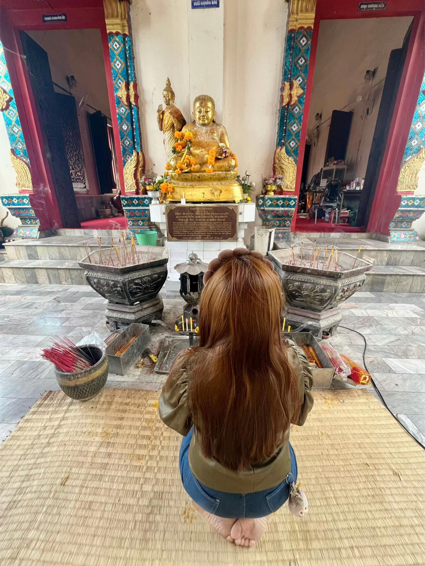 @Chatchada 🇹🇭💵🇰🇷