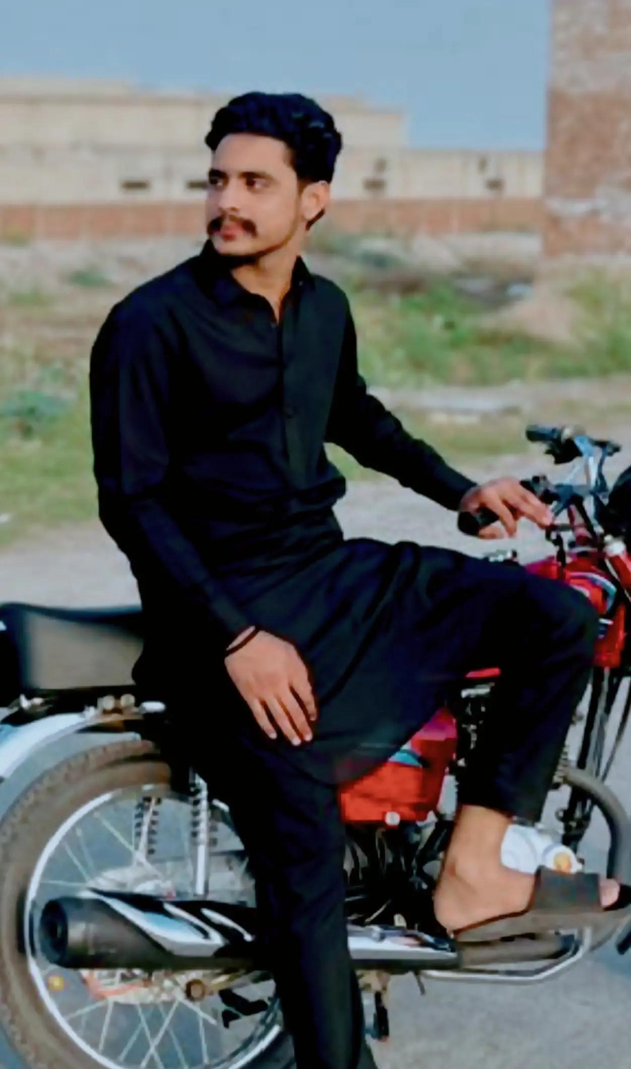 @Mubeen rajpoot