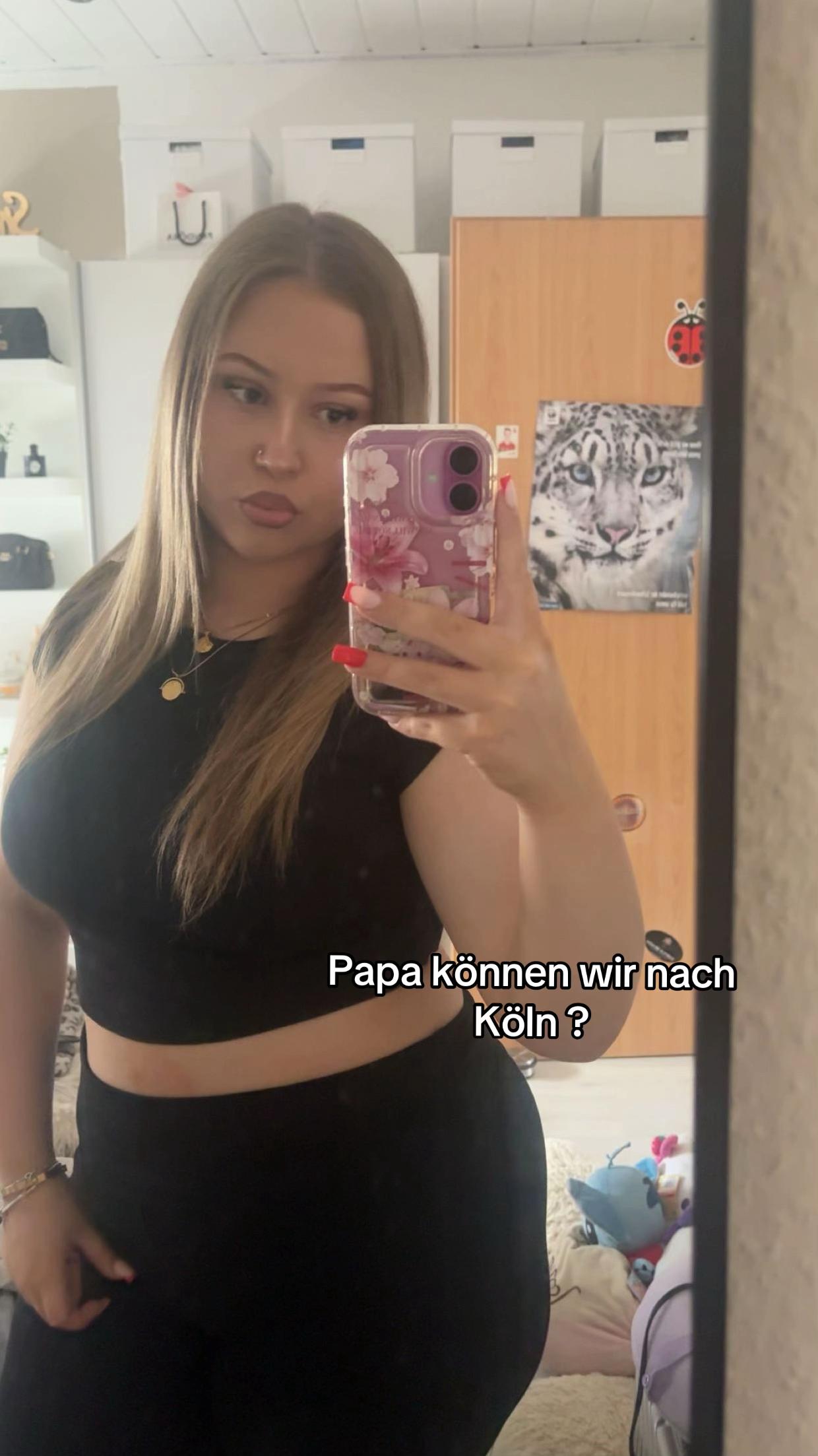 @Josefine