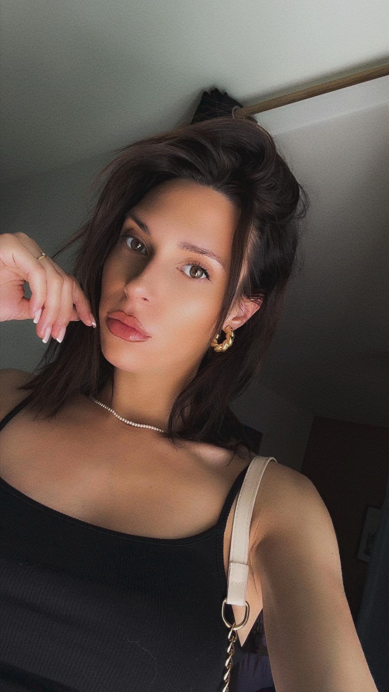 @ℂ𝕙𝕒𝕔𝕙𝕒𝕆𝕟𝕋𝕒𝔻𝕚𝕥✨