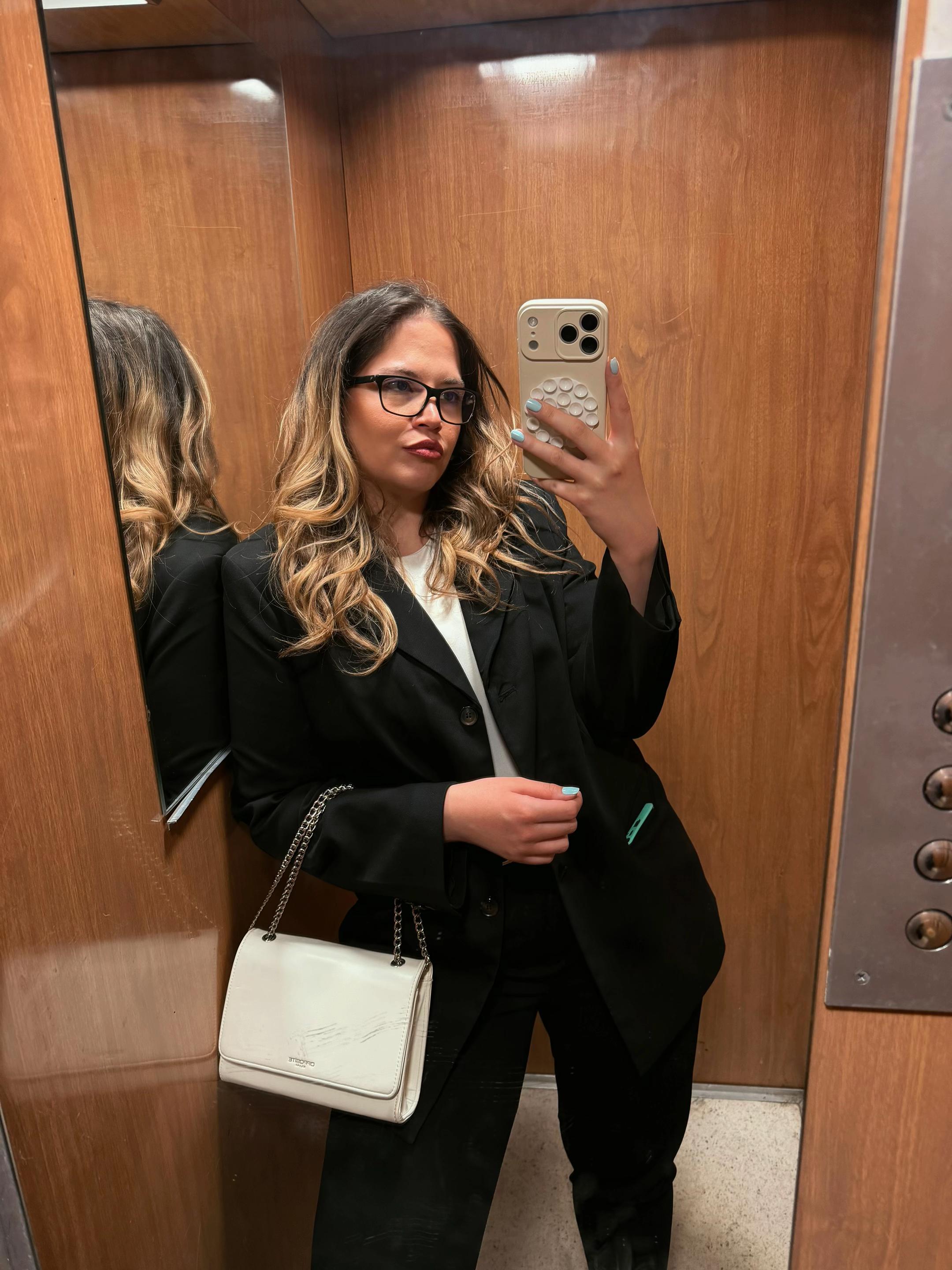@Eleonora Petrović