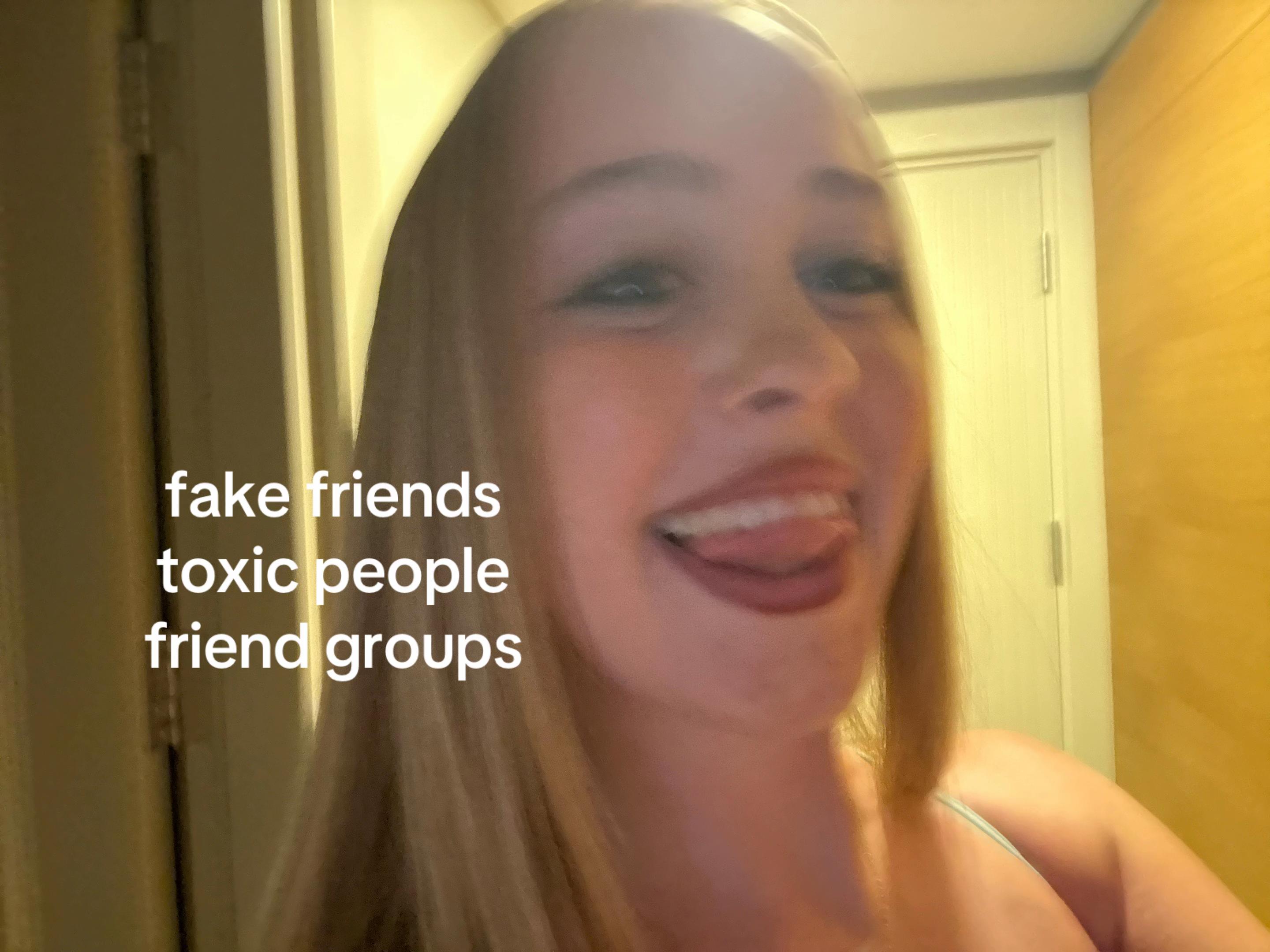 @charlotte²³