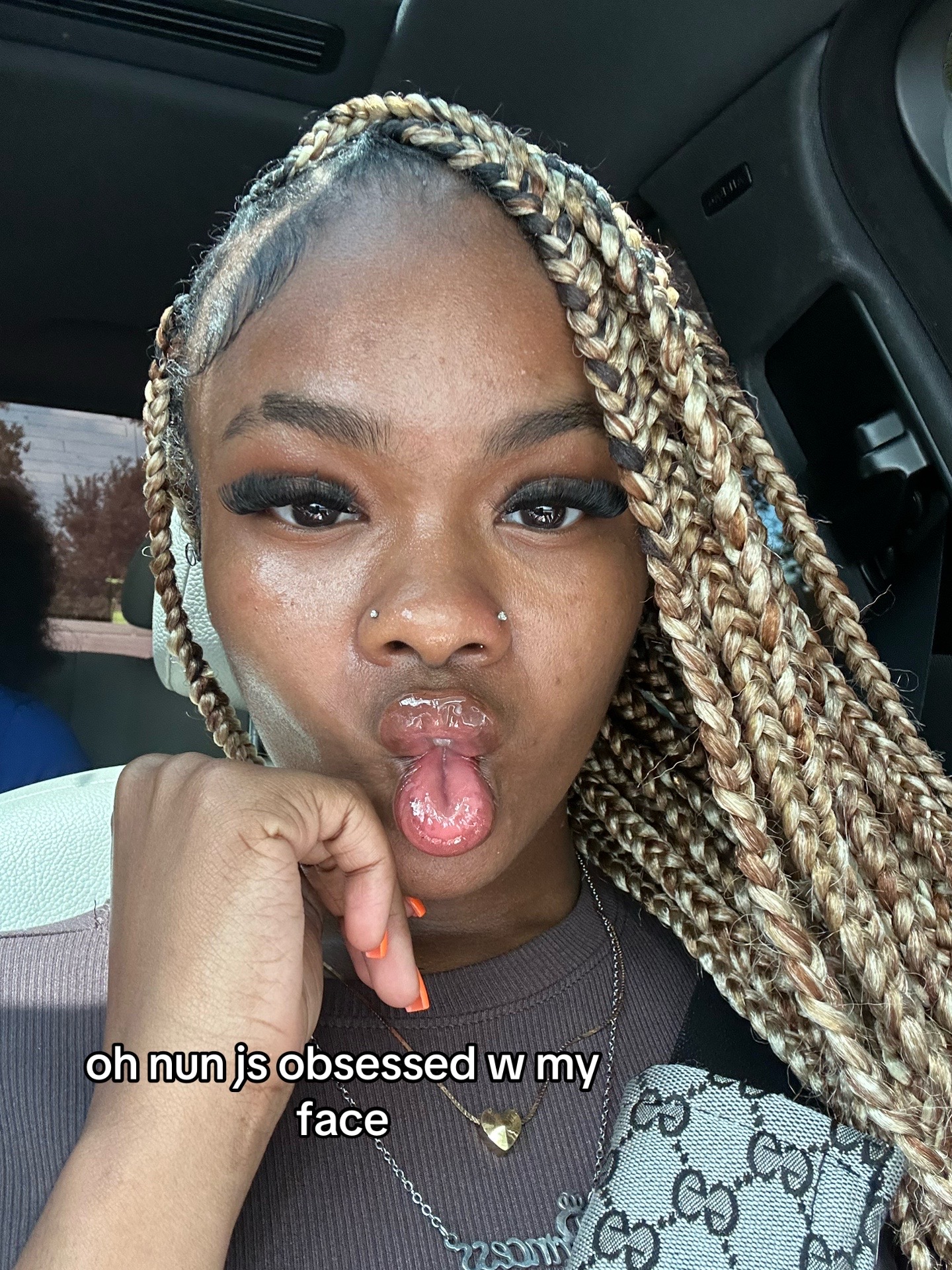 @niyaseemeniyadont