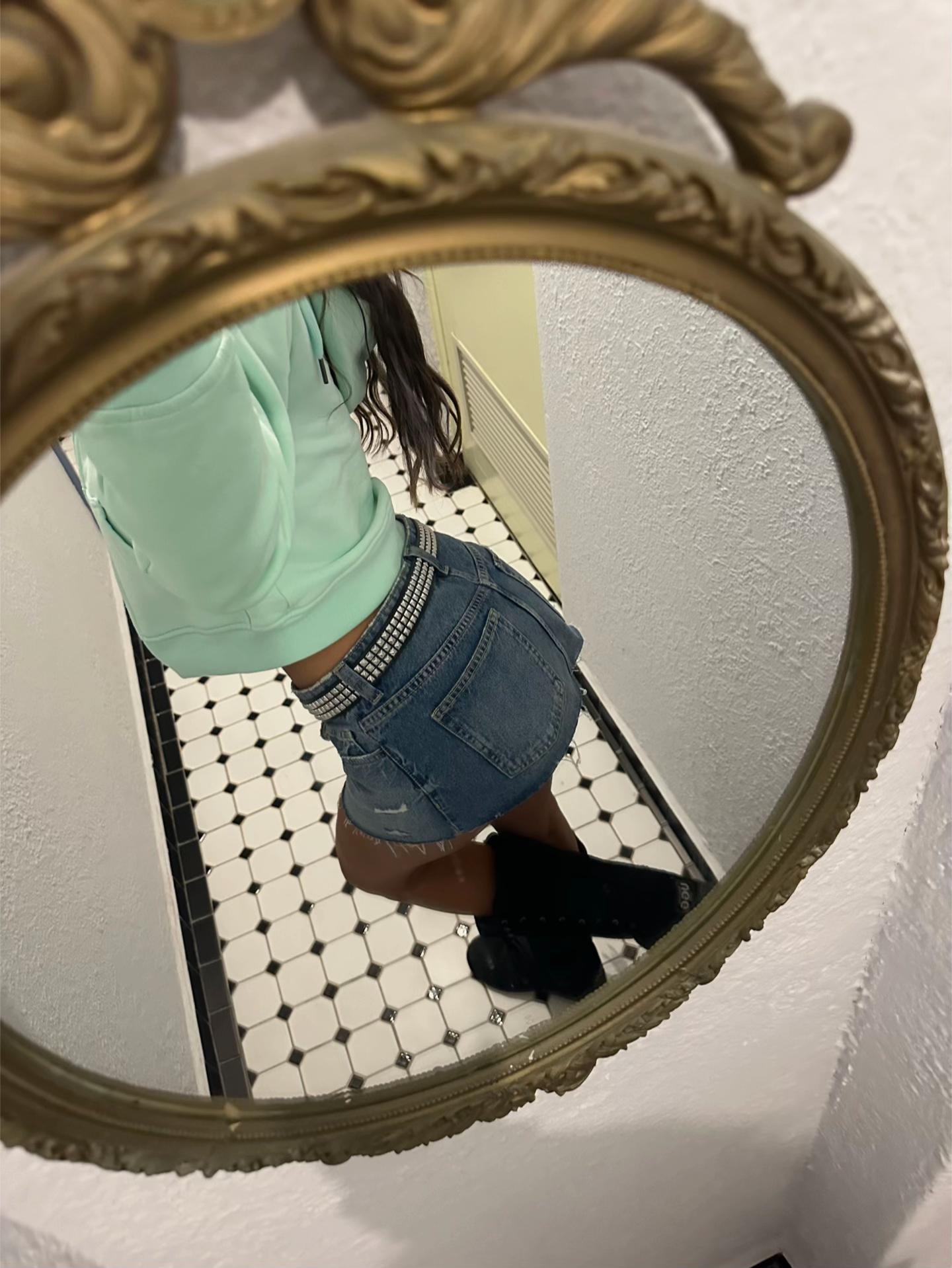 @evil_madeline