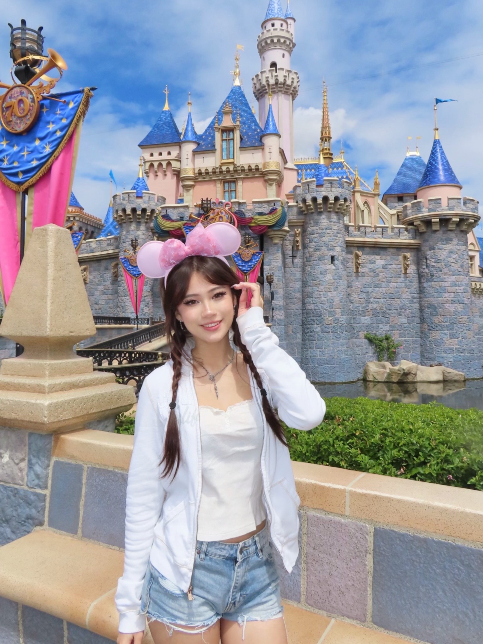 @katie ໒꒱ ‧₊˚