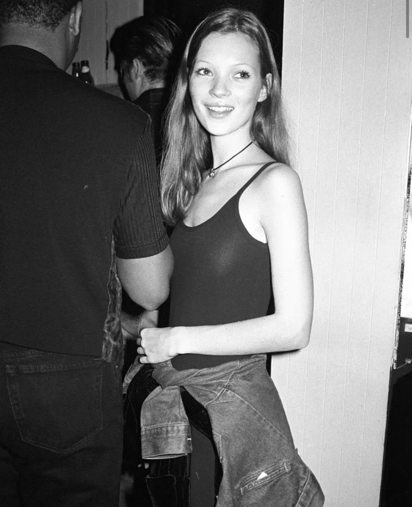 @✭