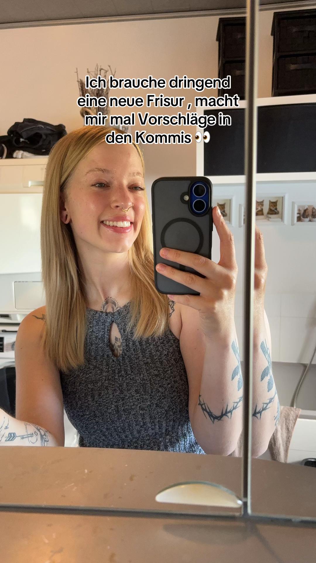 @moshshelle
