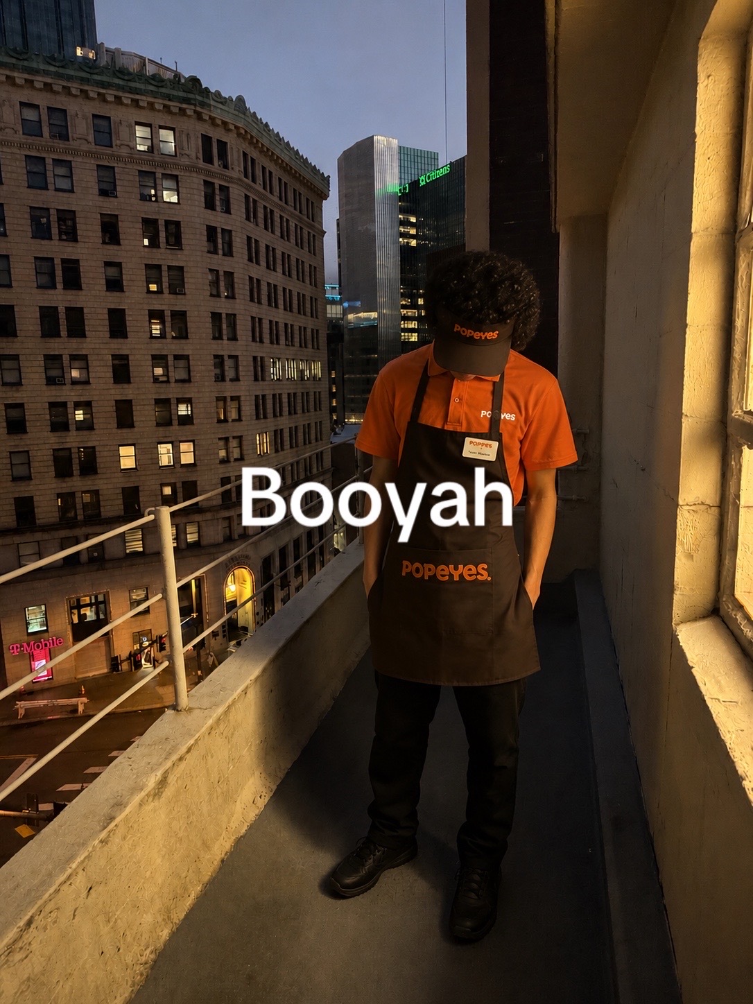 @⃟
