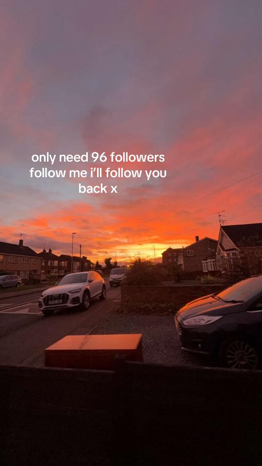 @𝚏 𝚛 𝚊 𝚗 𝚔 𝚒 𝚎 ꨄ