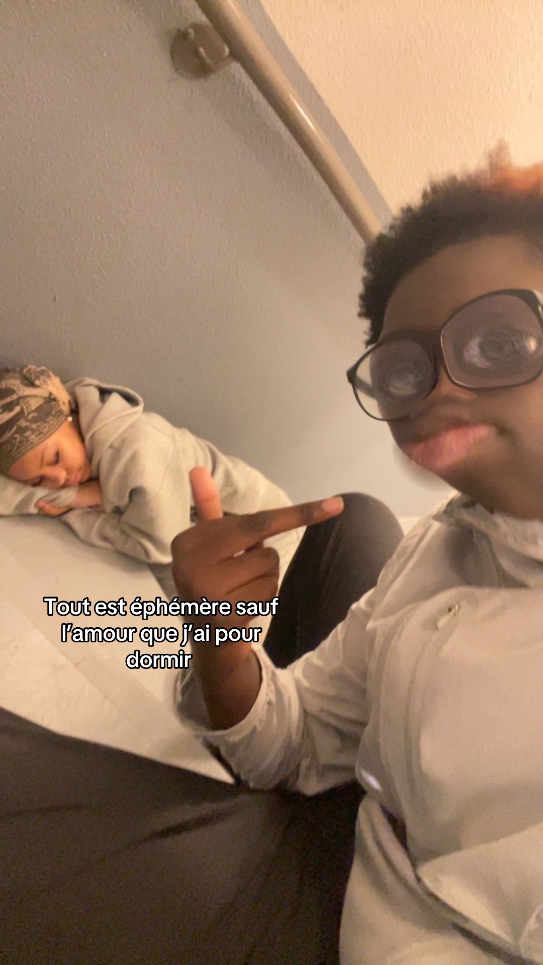 @zaïna