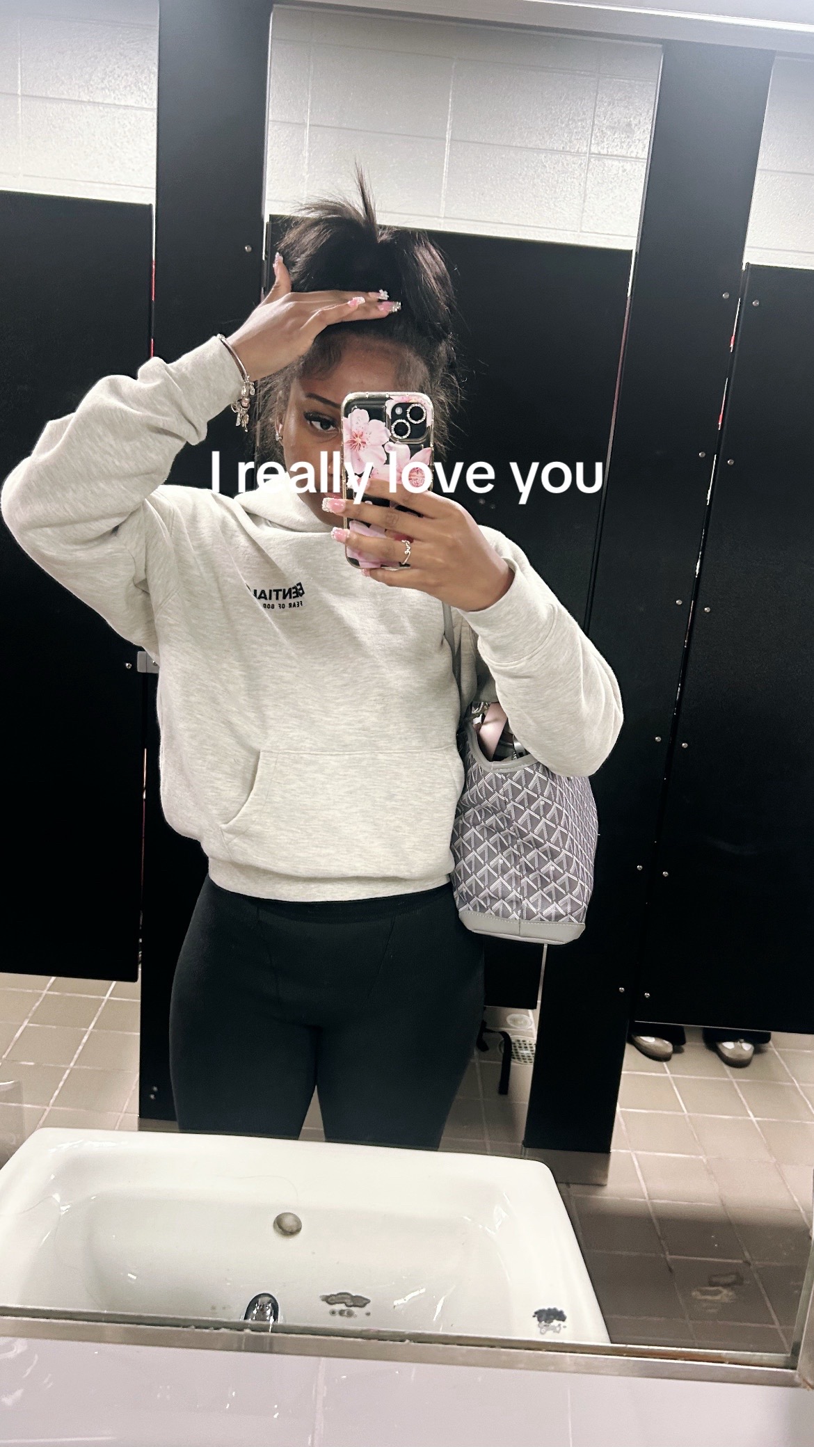 @jadasymoneeee