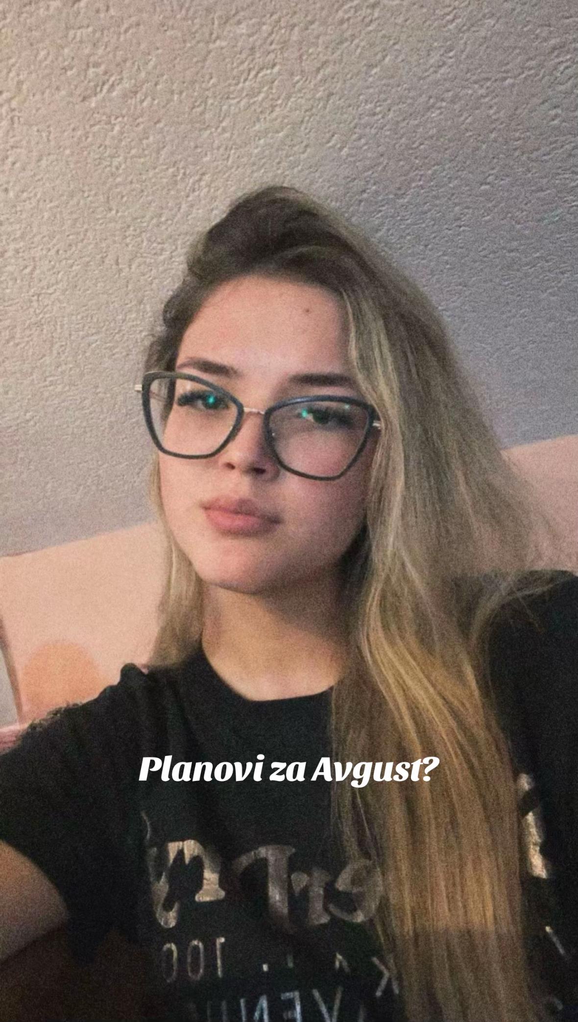 @viktorija