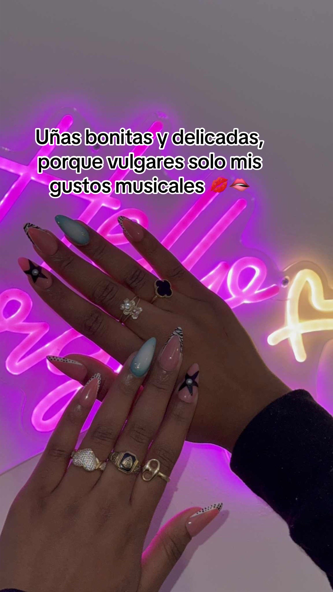 @👸🏽