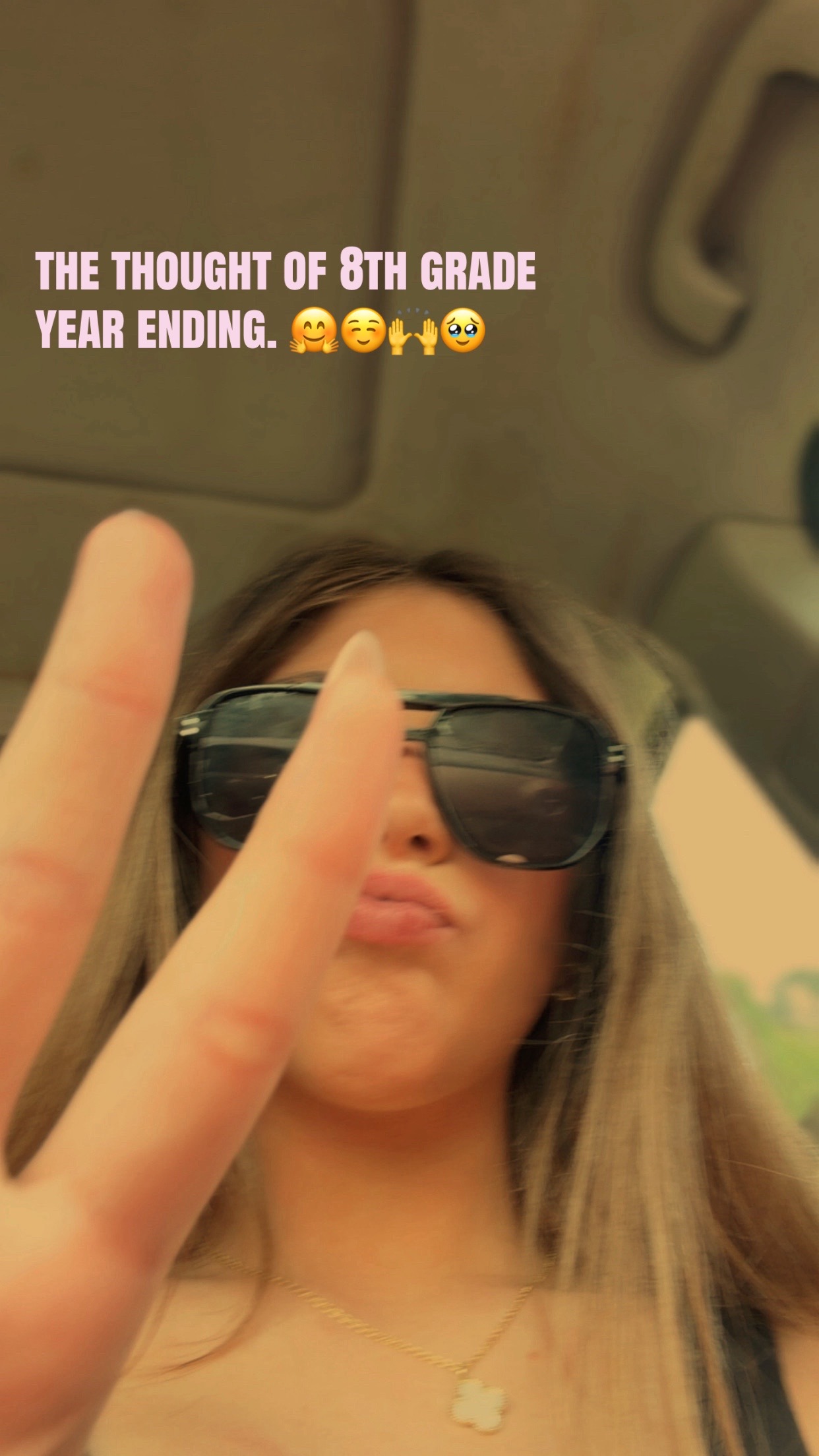 @🫧
