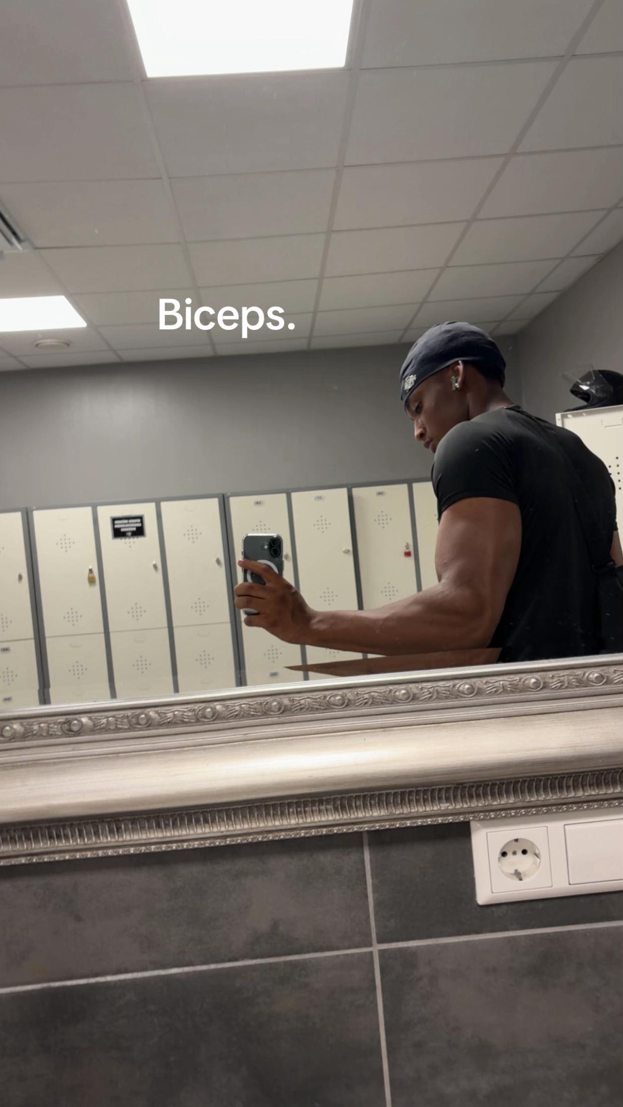 @Jayden