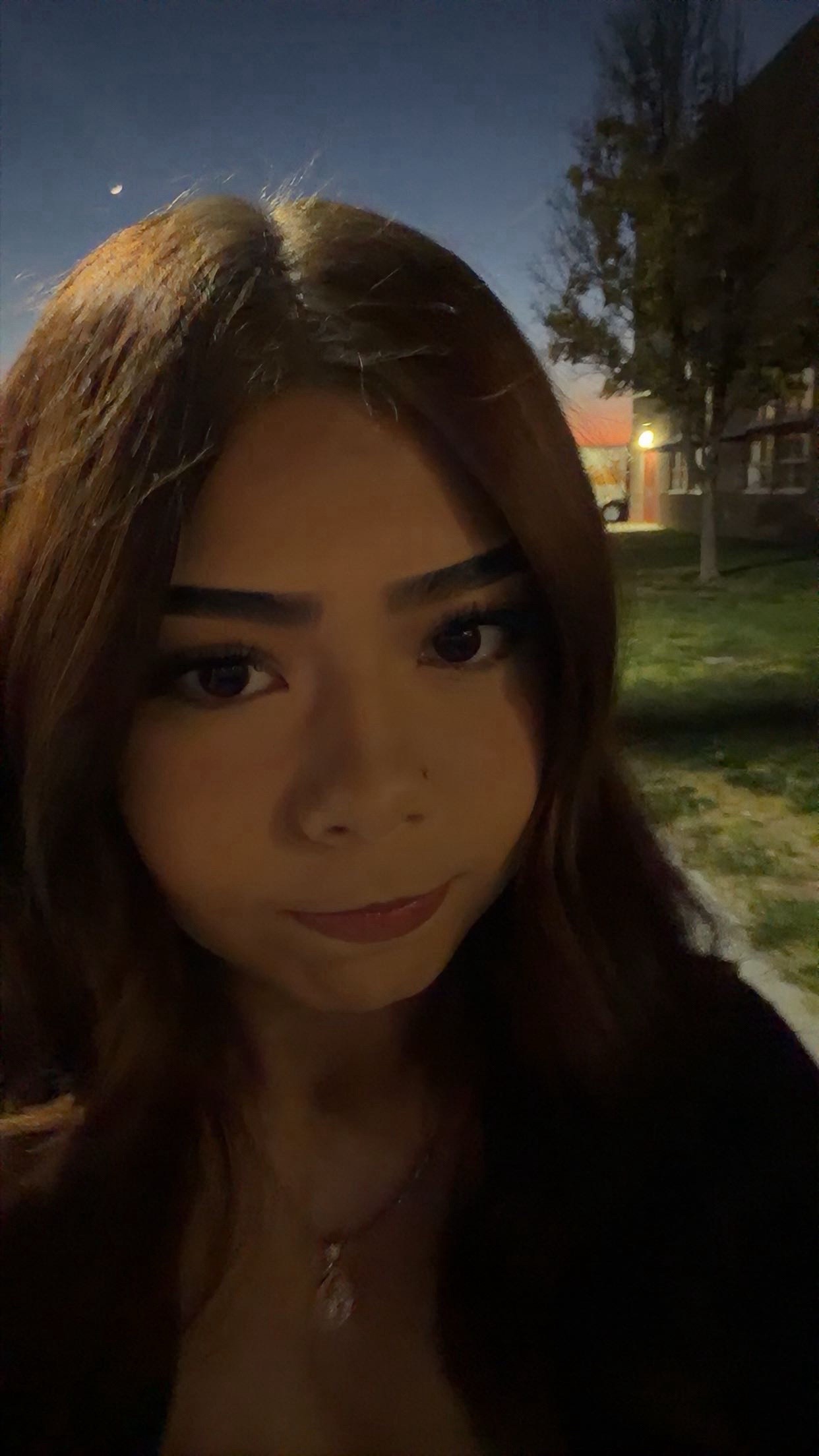 @⃟