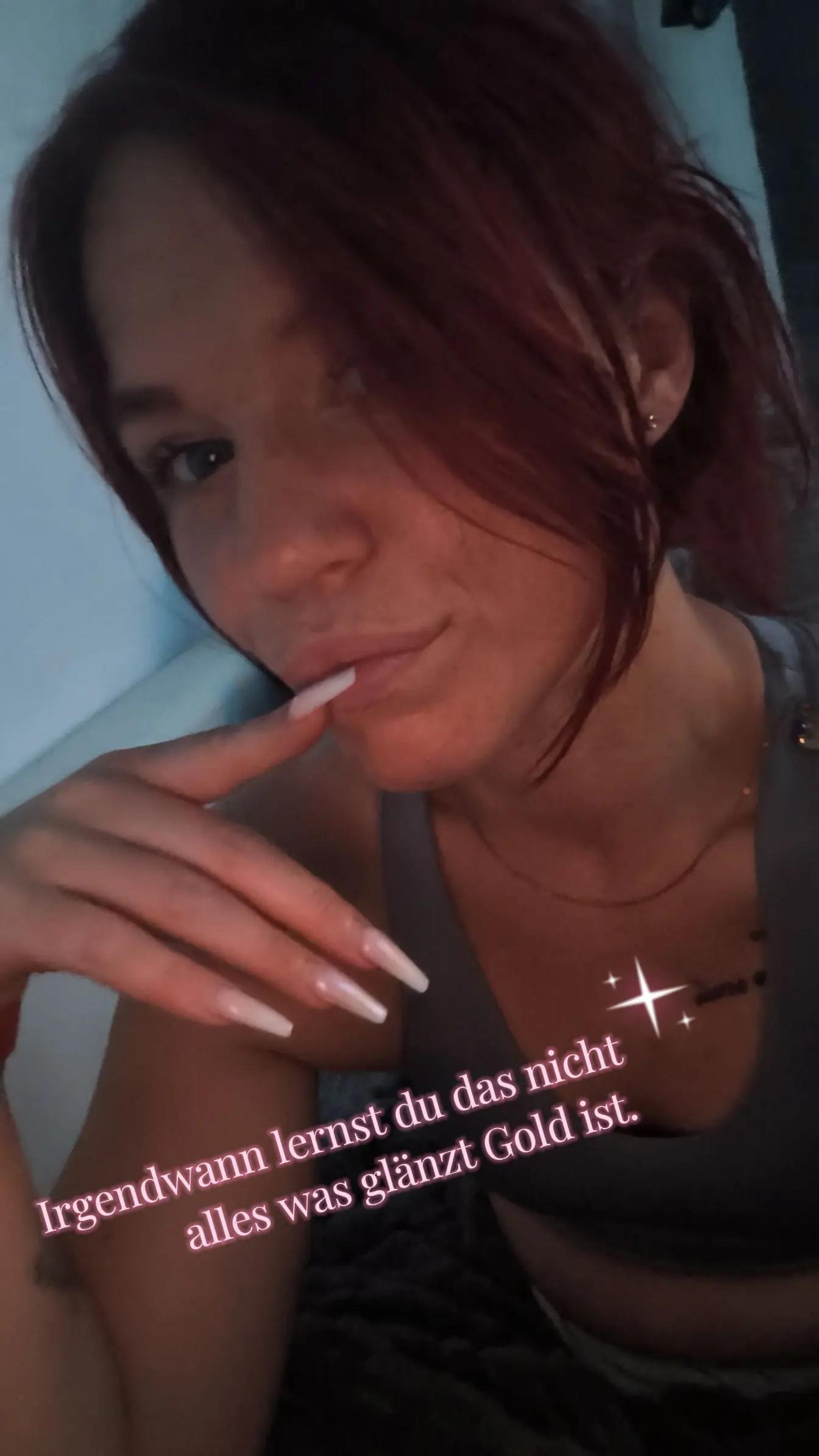 @𝓀𝓁𝑒𝑒𝓃𝑒 🩷