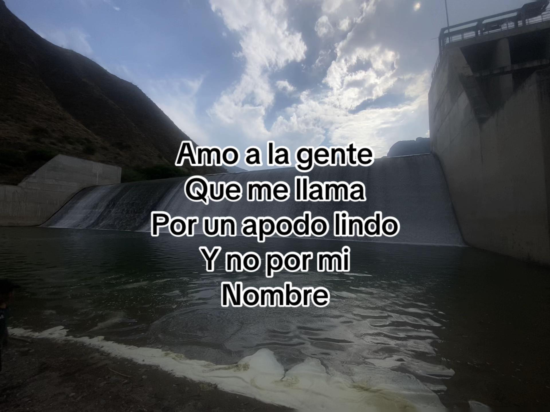 @Elvia:)