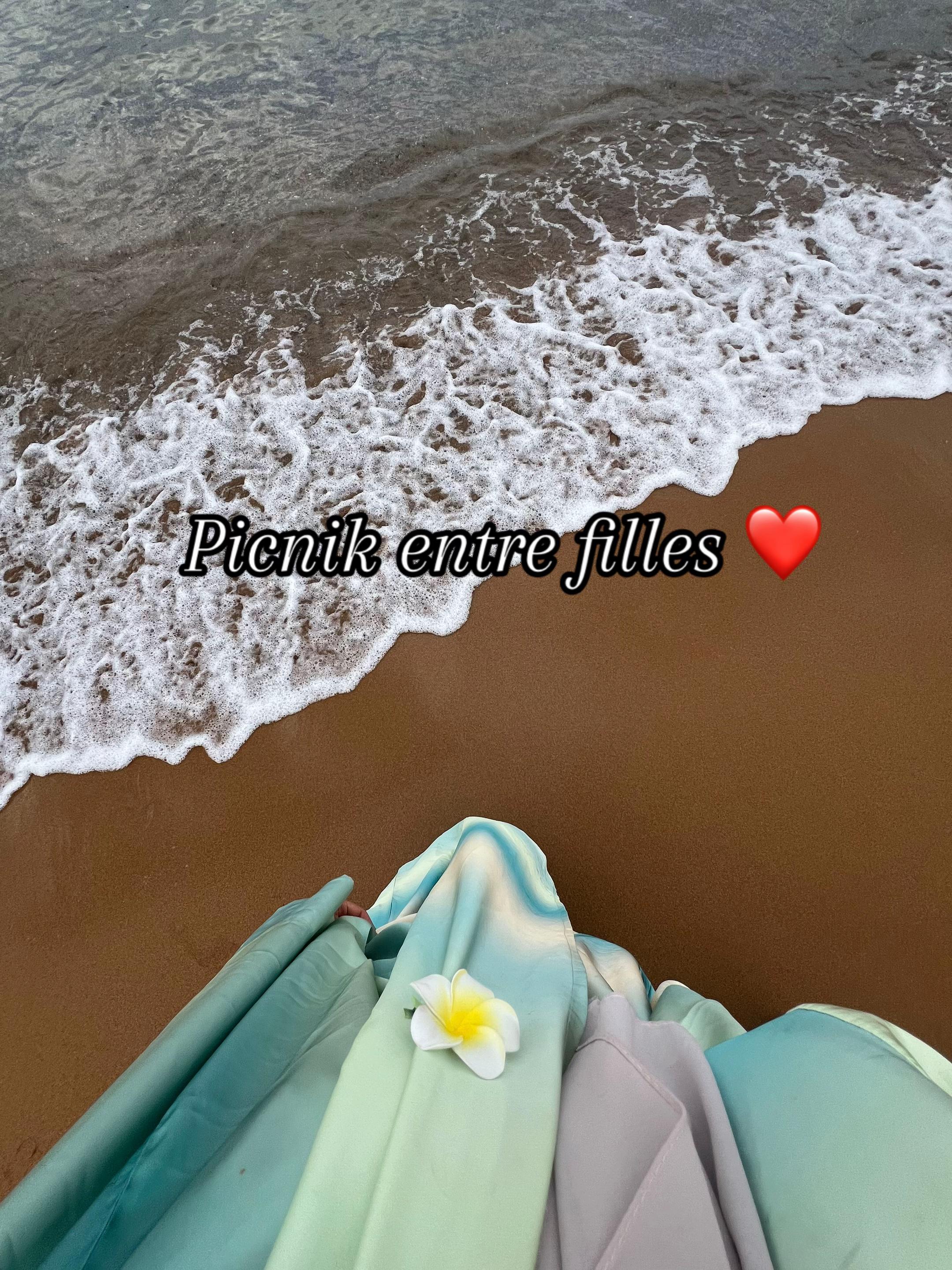 @Lovely__salee