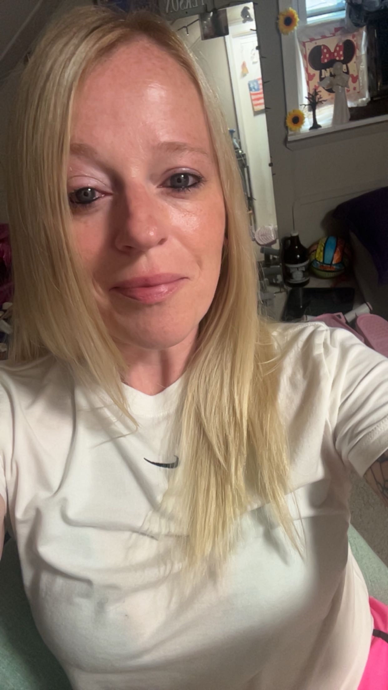 @queenbee03