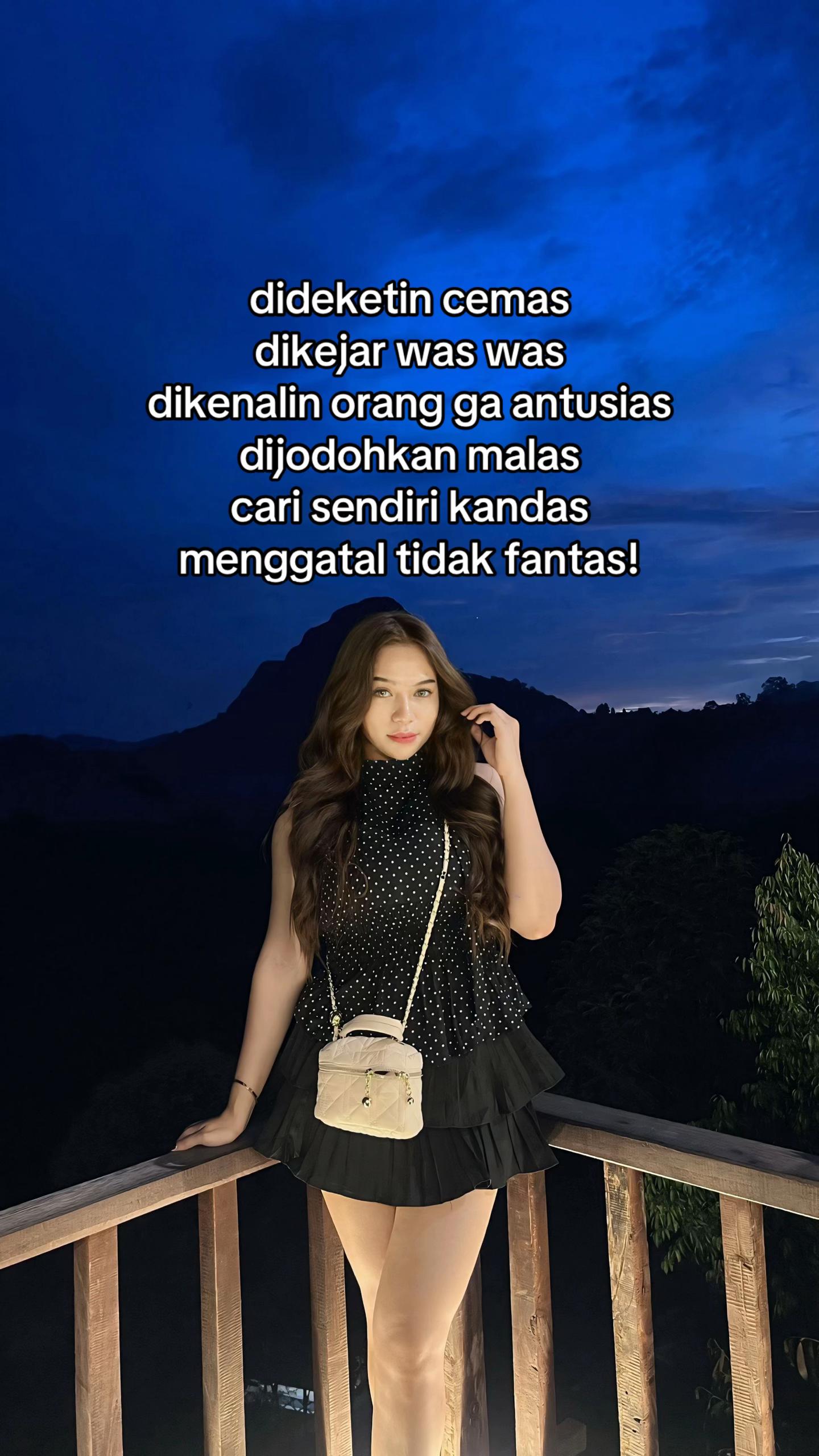@𝐬.