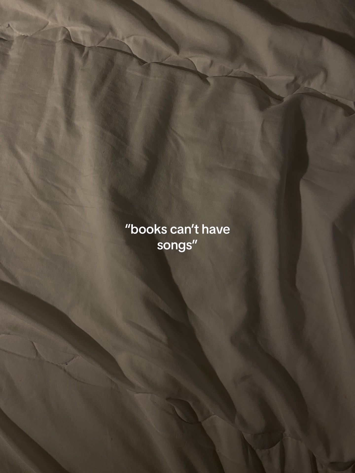 @๐ • read a book