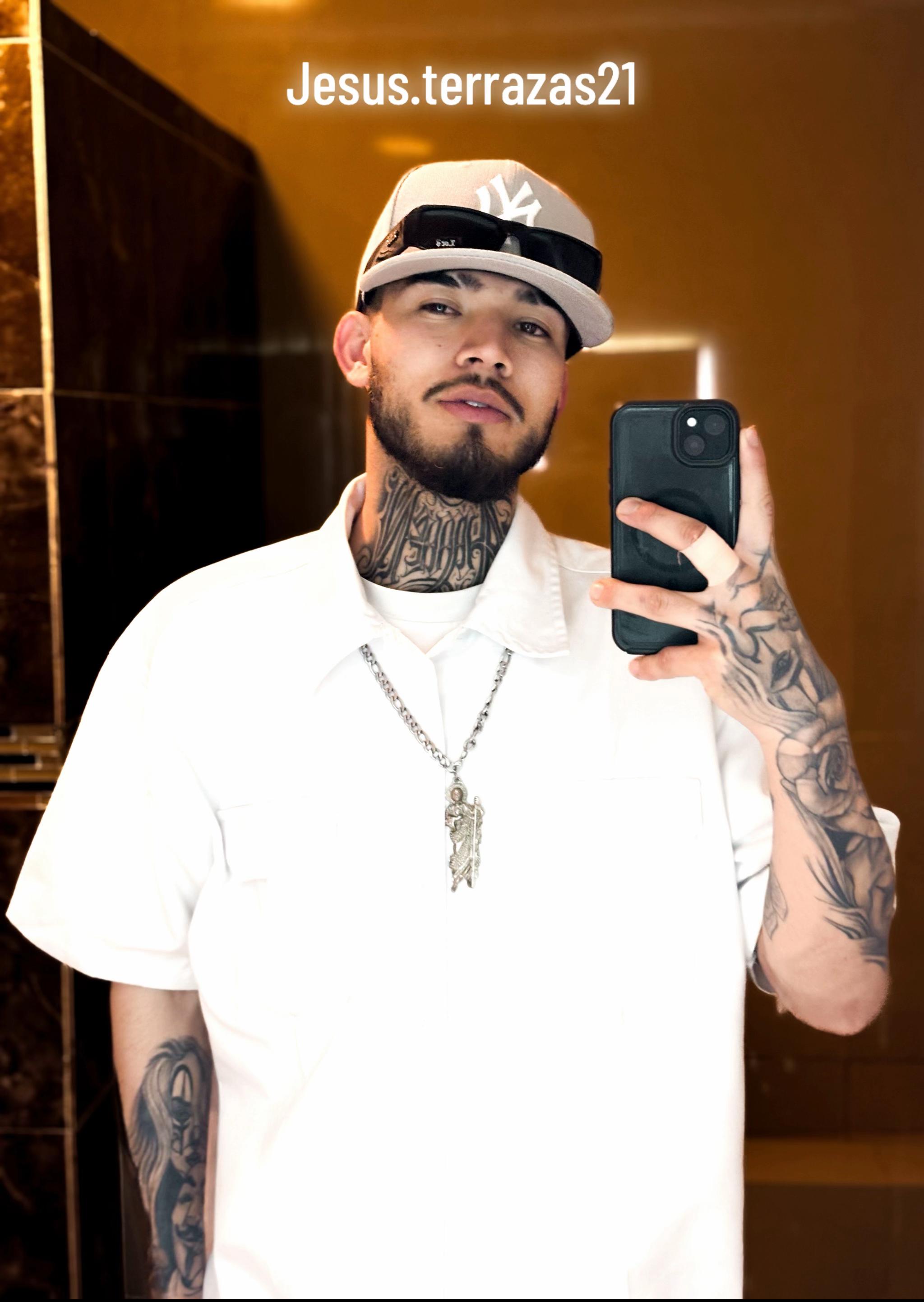 @𝕵𝖊𝖘𝖚𝖘 𝖙𝖊𝖗𝖗𝖆𝖟𝖆𝖘