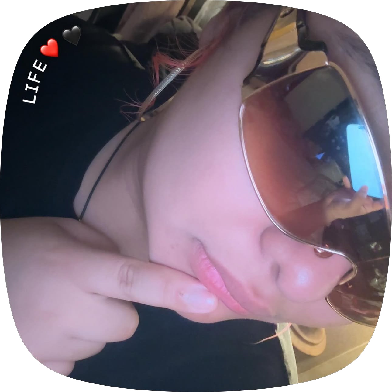 @🖤❤️