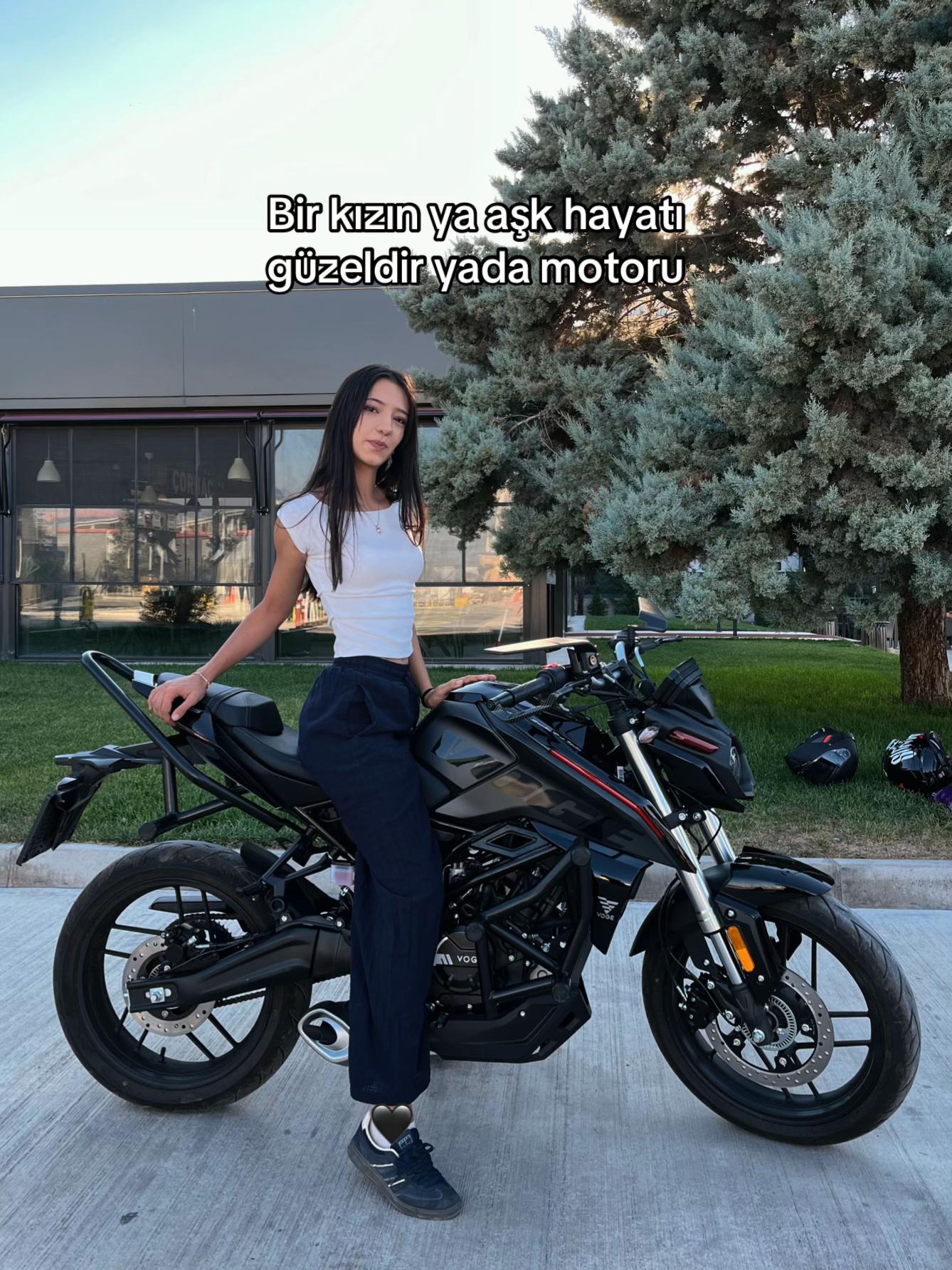 @𝓢𝓮𝓻𝓪𝓹