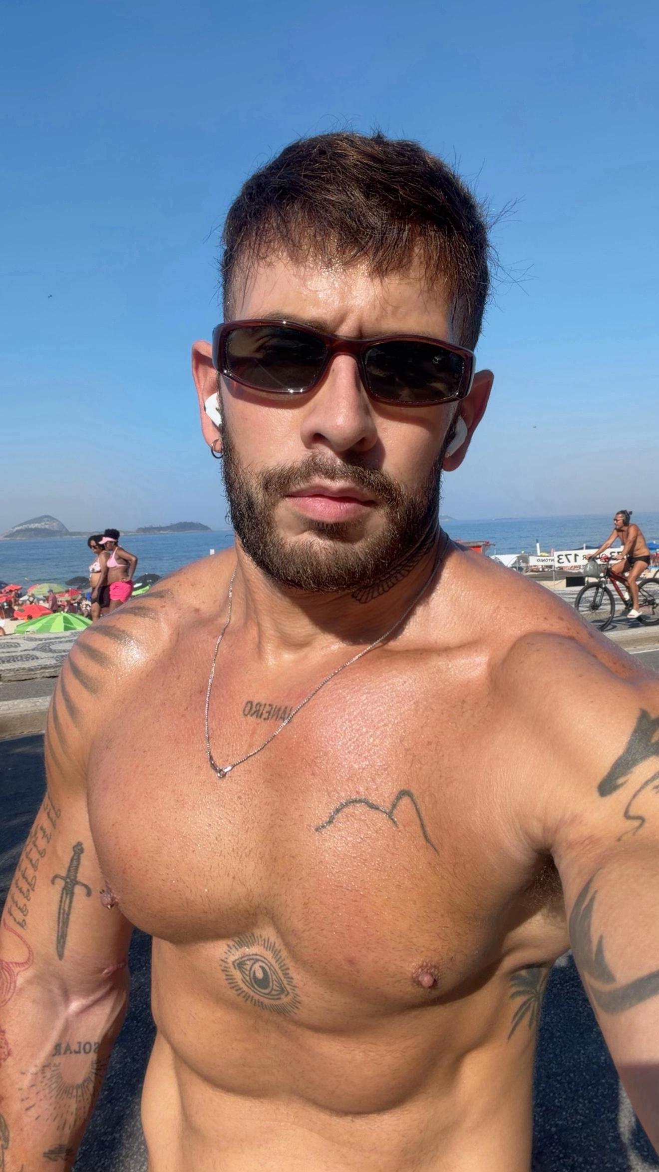 @TIAGO FLEURY