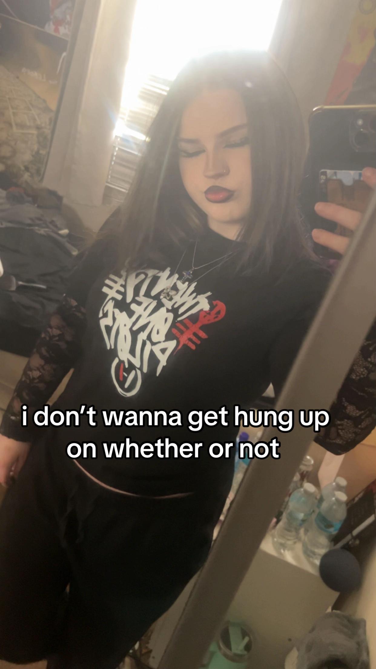 @lara ⊬