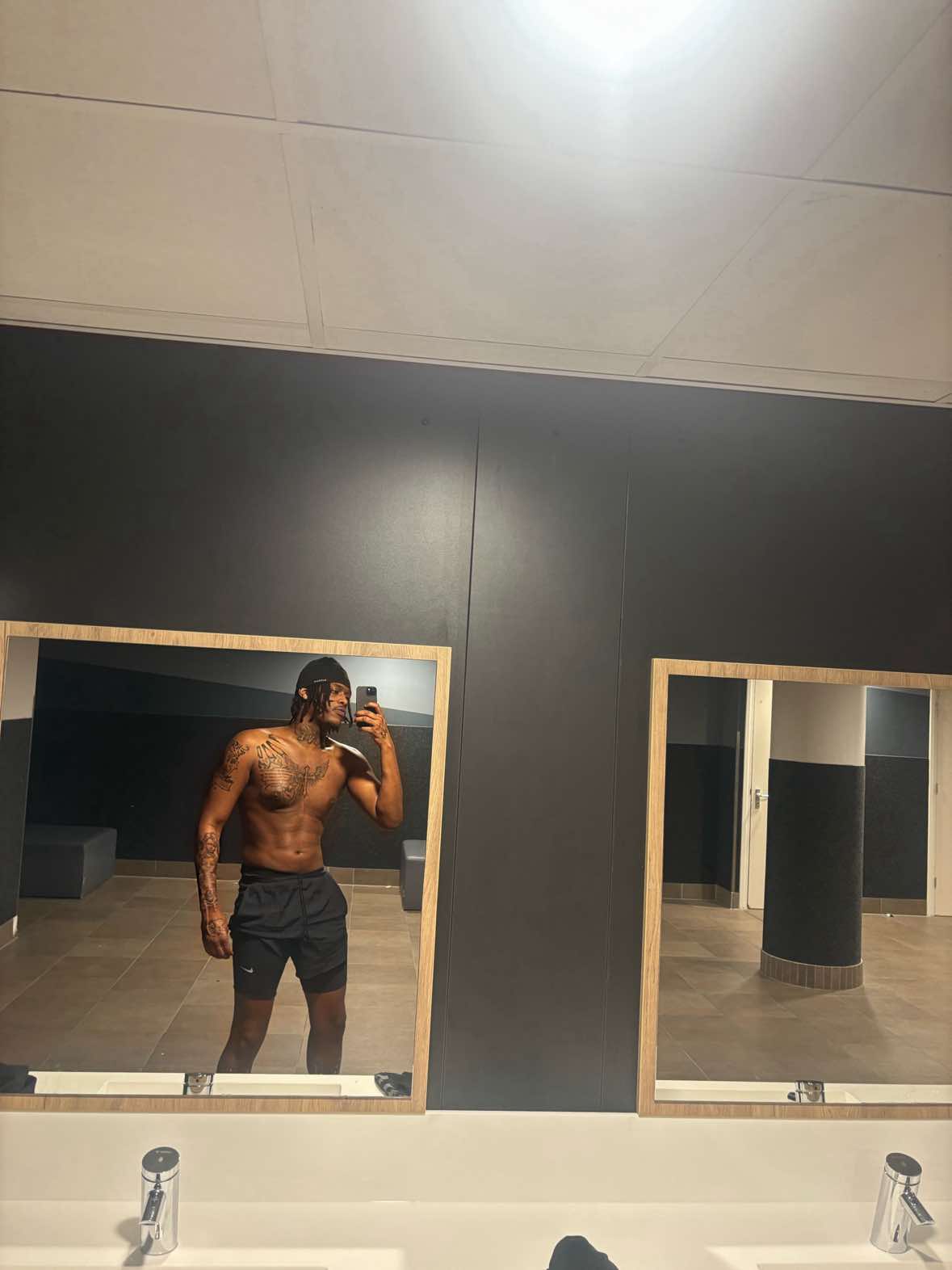 @AYBEE
