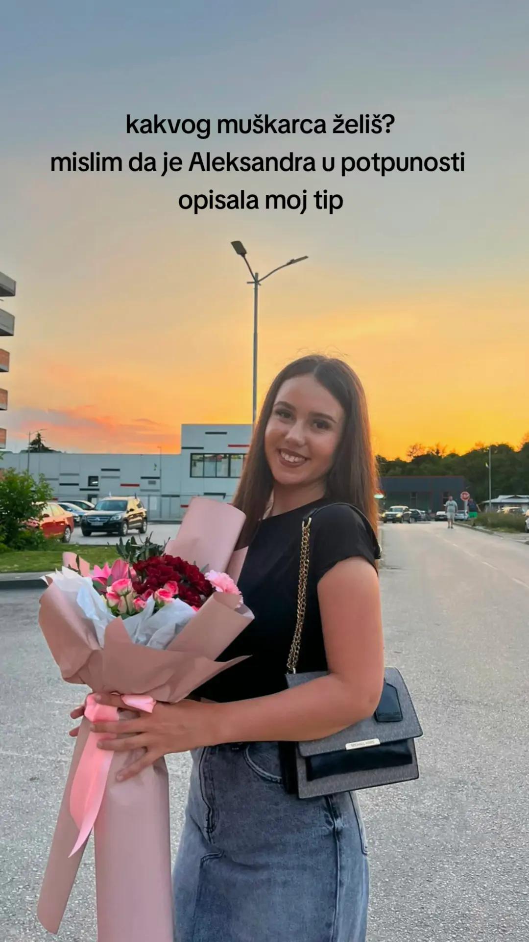 @Ajša